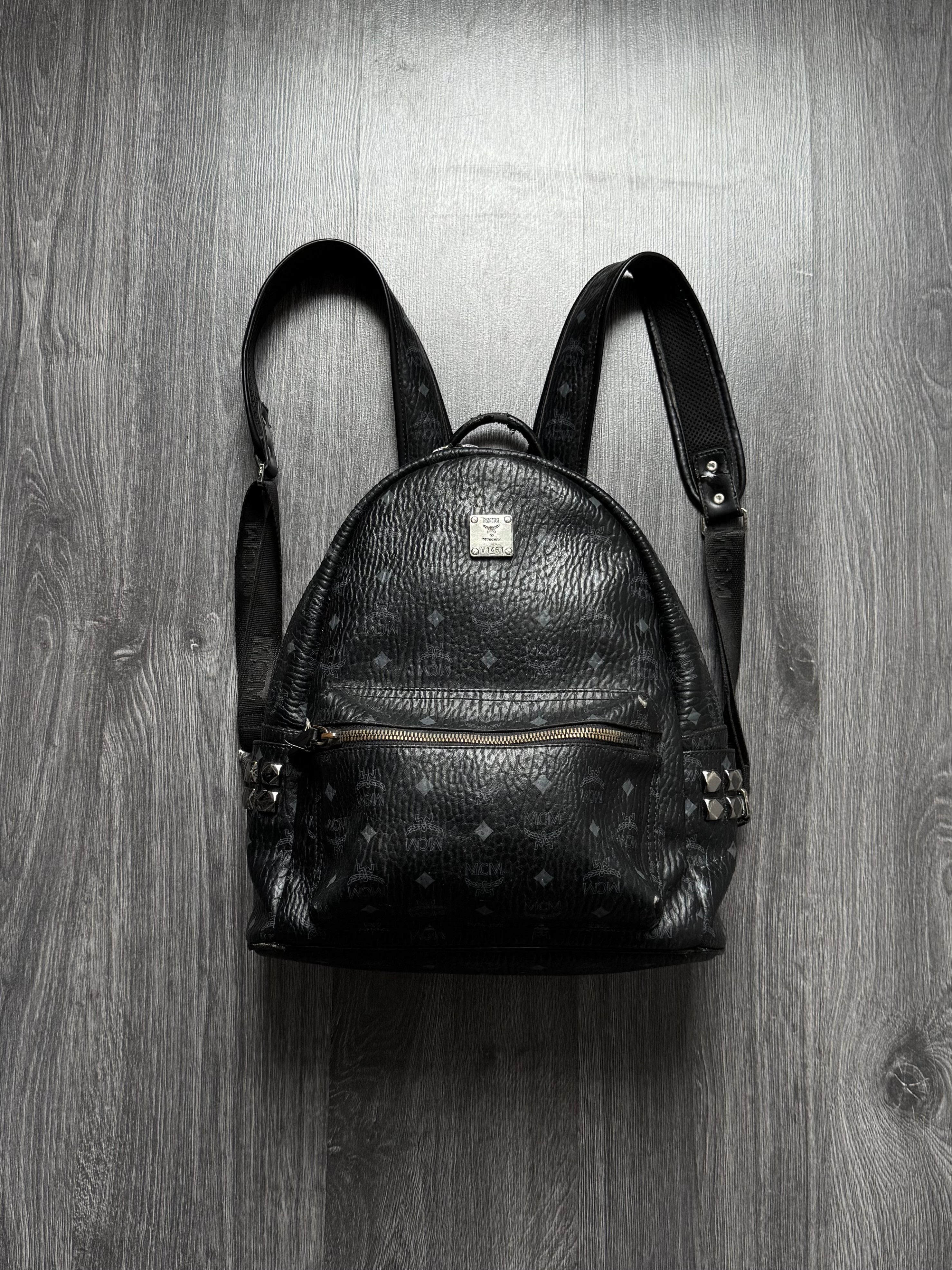 Other MCM Made In Korea Vintage Monogram Distressed Bag Size ONE SIZE - 2 Thumbnail