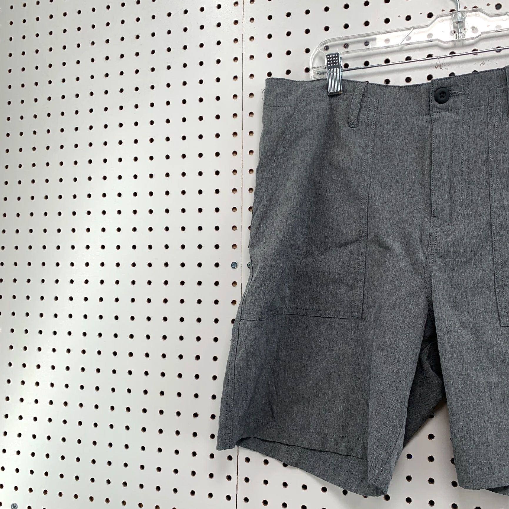 Lucky Brand VINTAGE Lucky Brand Shorts Chino Adult Large Gray 33x7 Classic Casual Mens Size US 33 - 3 Thumbnail