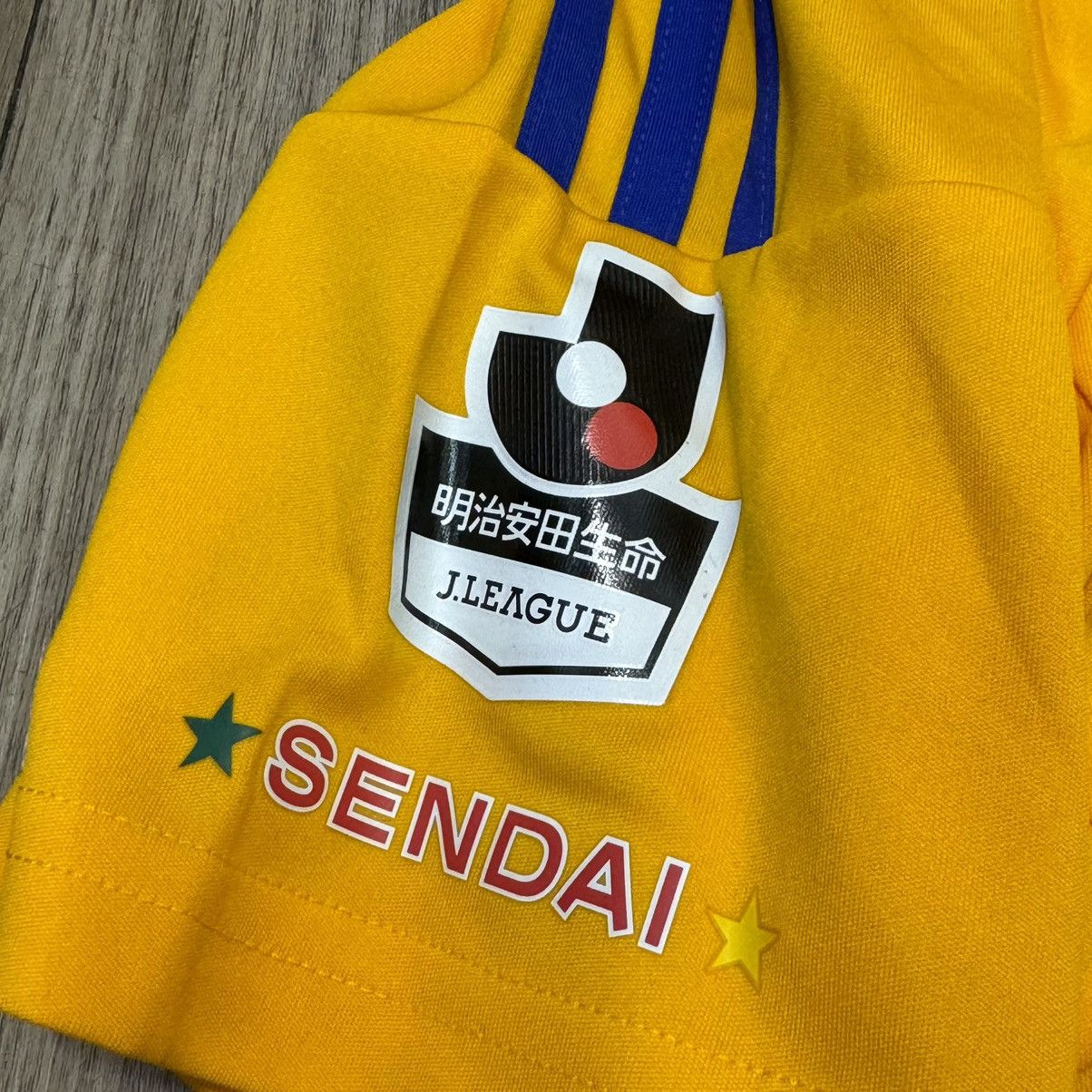 Adidas Vegalta sendai 2015 home shirt Size US M / EU 48-50 / 2 - 6 Thumbnail