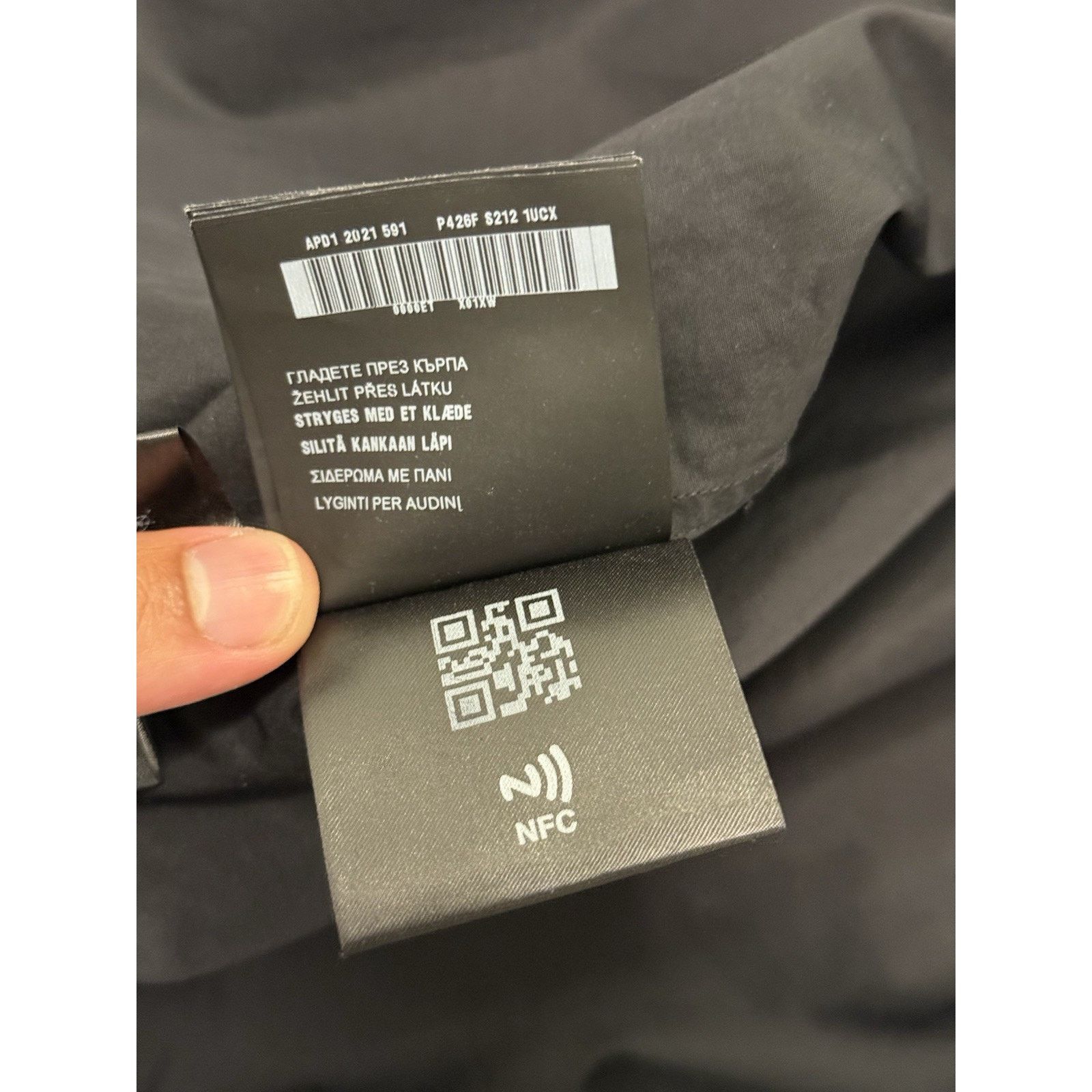 Prada PRADA Re-Nylon Black Short Sleeve Shirt Triangle Logo 42 Size US L / EU 52-54 / 3 - 9 Thumbnail