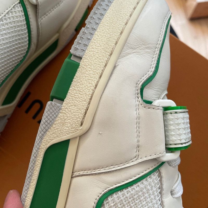 Louis Vuitton Louis Vuitton Classic Vintage Fashion Sneakers for Men -250 Size US 8 / EU 41 - 7 Thumbnail