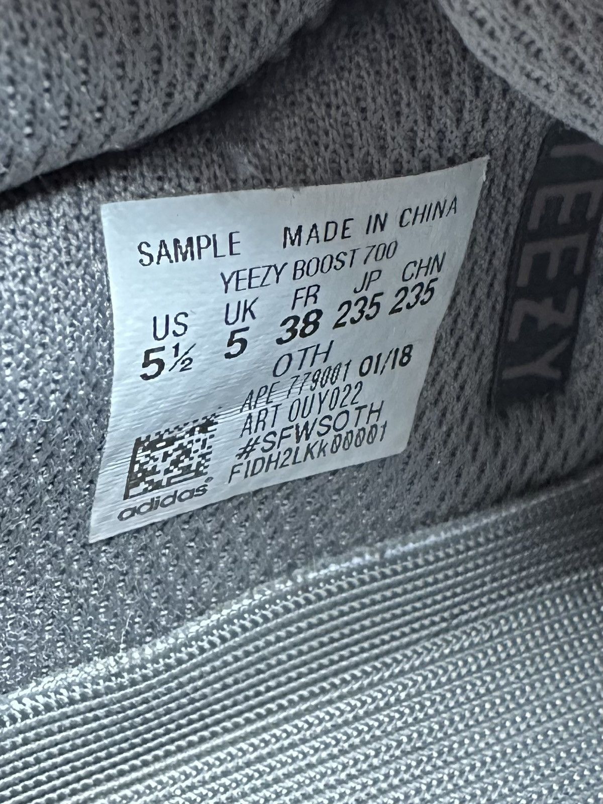 Adidas × Yeezy SAMPLE KIM K YEEZY 700 SIZE 5.5 Size US 5.5 / EU 38 - 6 Thumbnail