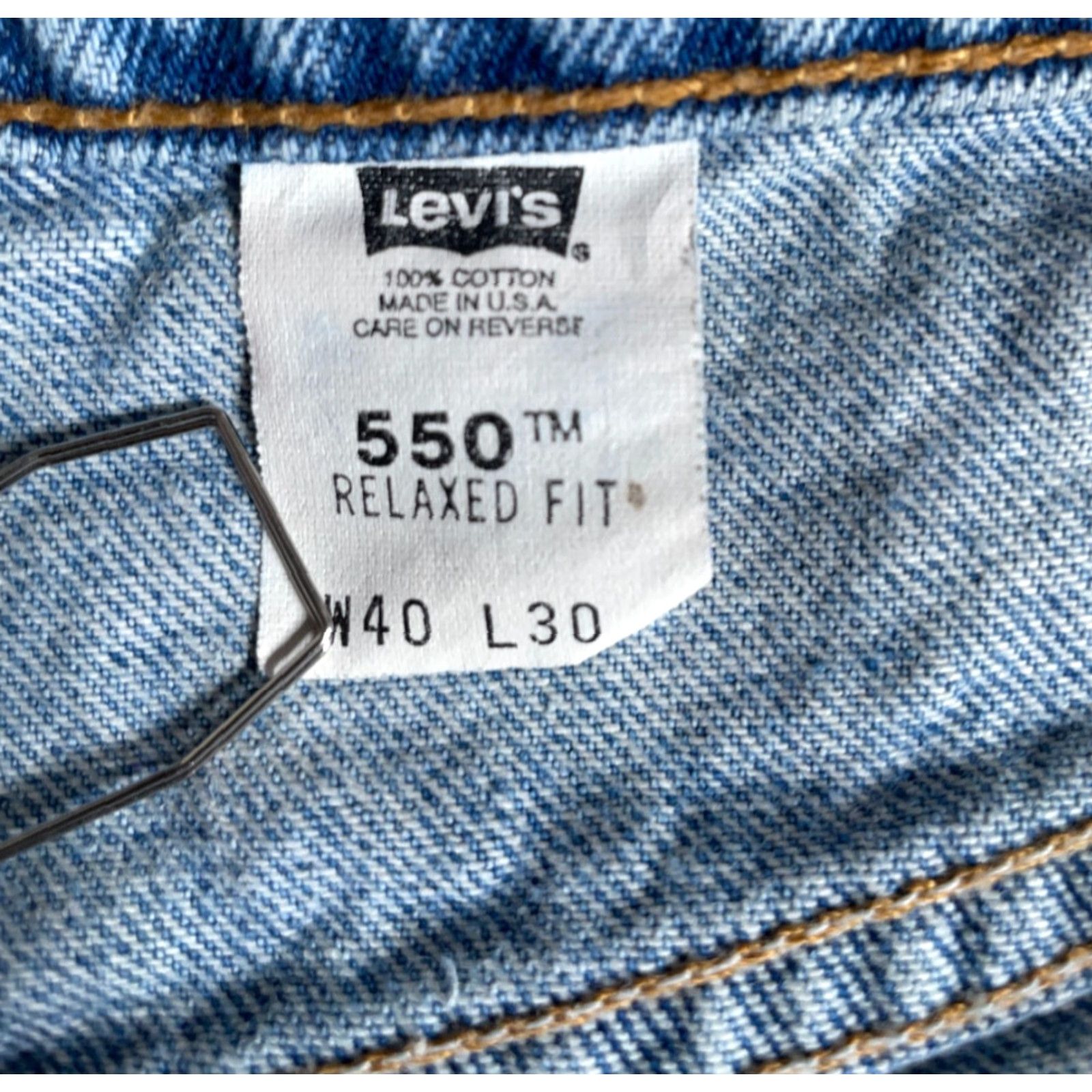 Levi's VINTAGE Levi's 550 Jeans Mens 38 x 29 Blue Denim 90s Retro Relaxed Fit 40/30 Batwing Tag Size US 38 / EU 54 - 3 Thumbnail