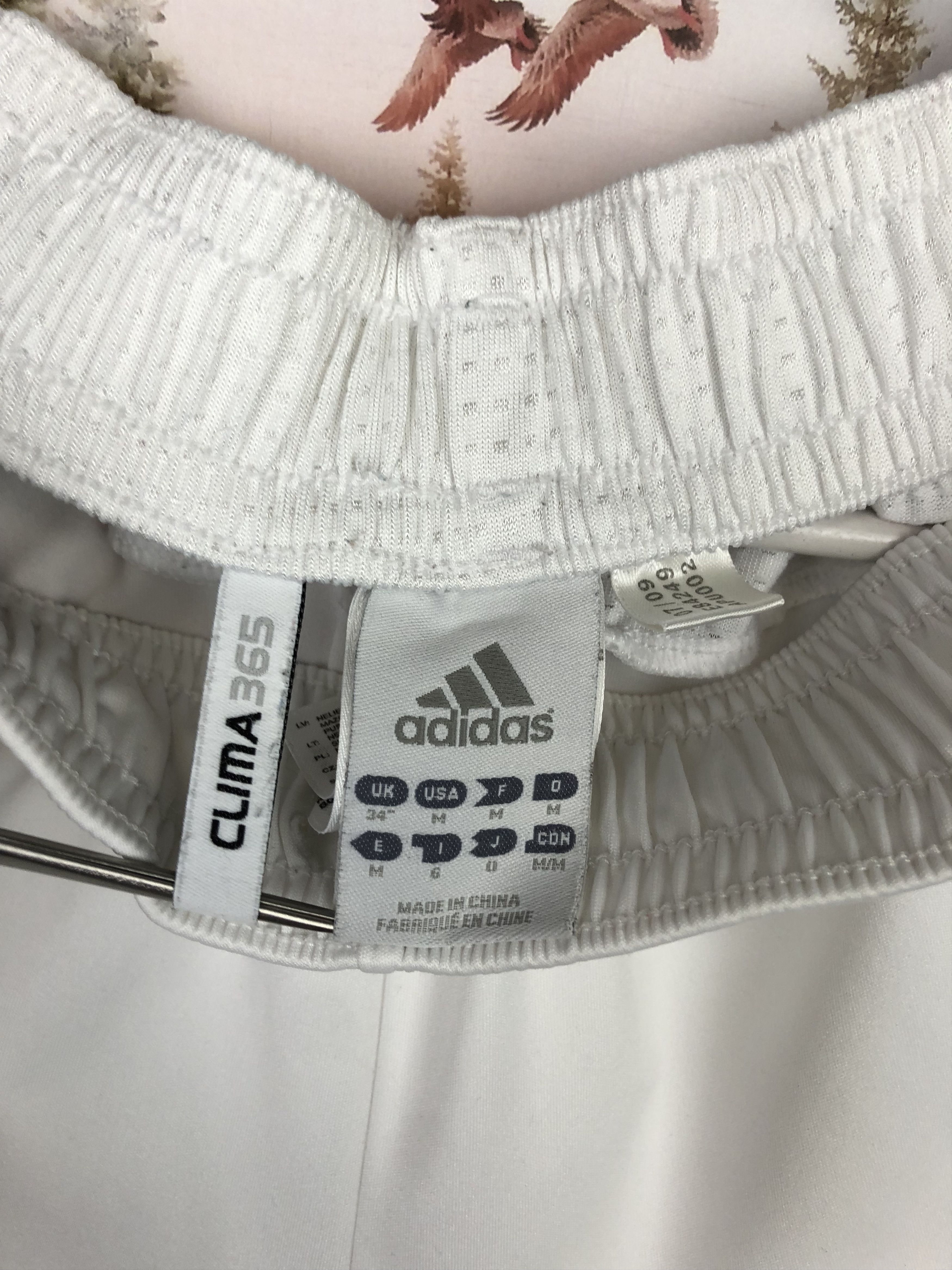 Adidas Vintage Adidas Chelsea Football Shorts Soccer Track Size M Size US 32 / EU 48 - 6 Thumbnail