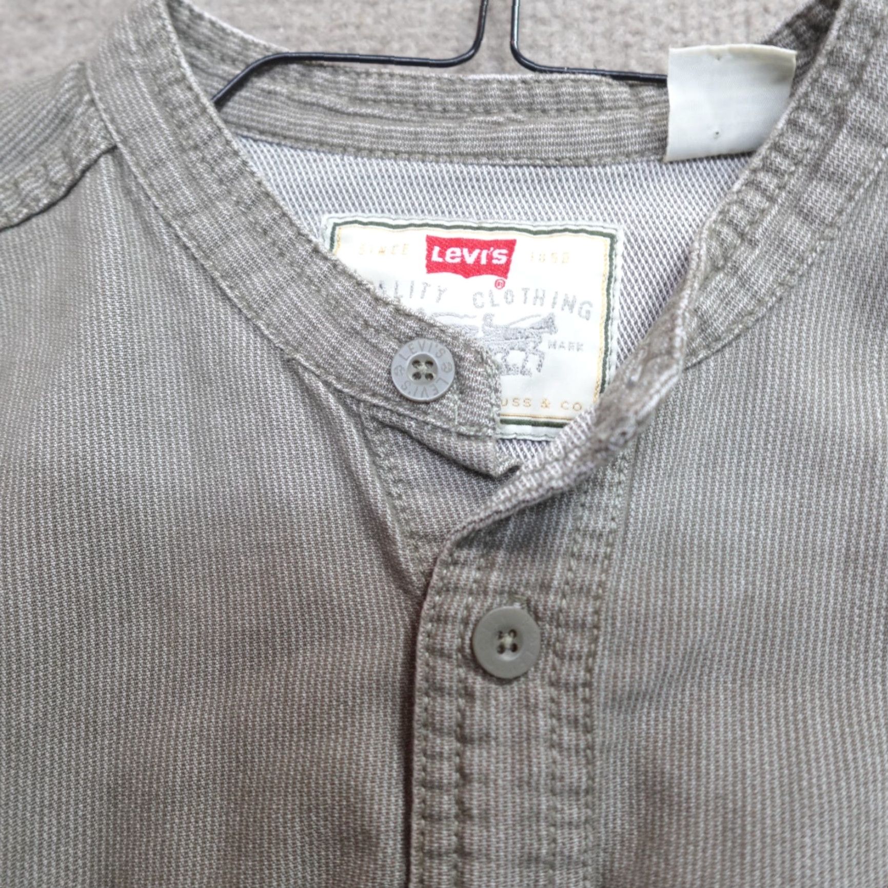 Levi's VINTAGE Levi's Shirt Band Collar Medium Beige Hickory Stripe Mens Button-Up Long Sleeve Size US M / EU 48-50 / 2 - 2 Thumbnail
