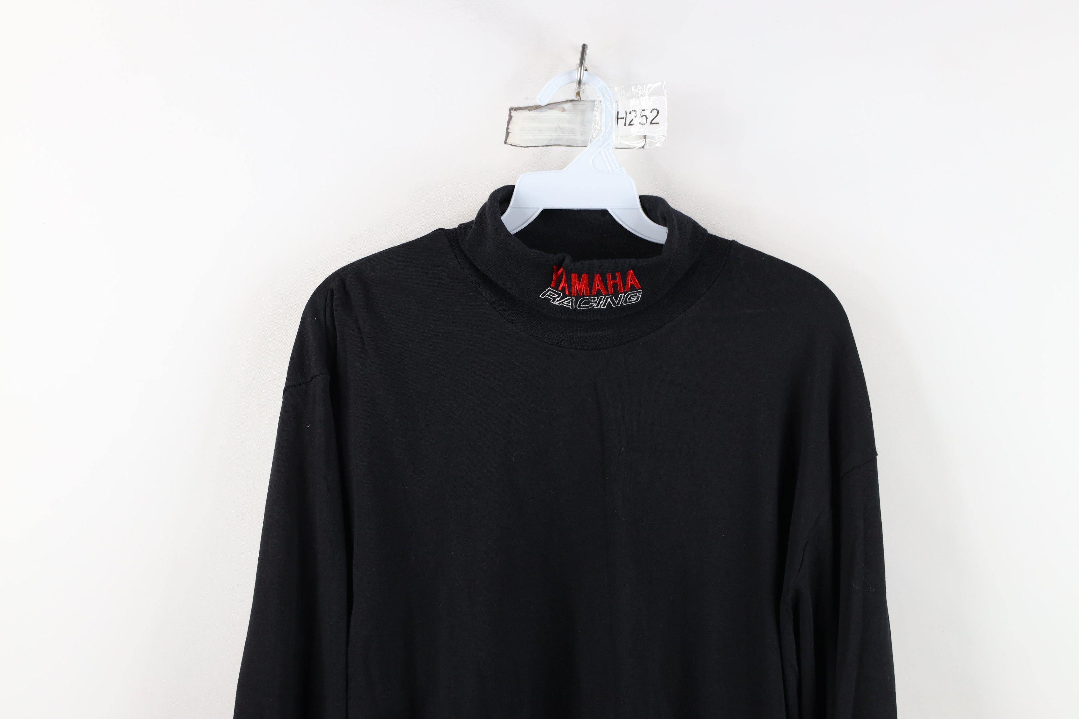 Vintage Vintage 90s Spell Yamaha Racing Turtleneck T-Shirt Black USA Size US L / EU 52-54 / 3 - 2 Thumbnail
