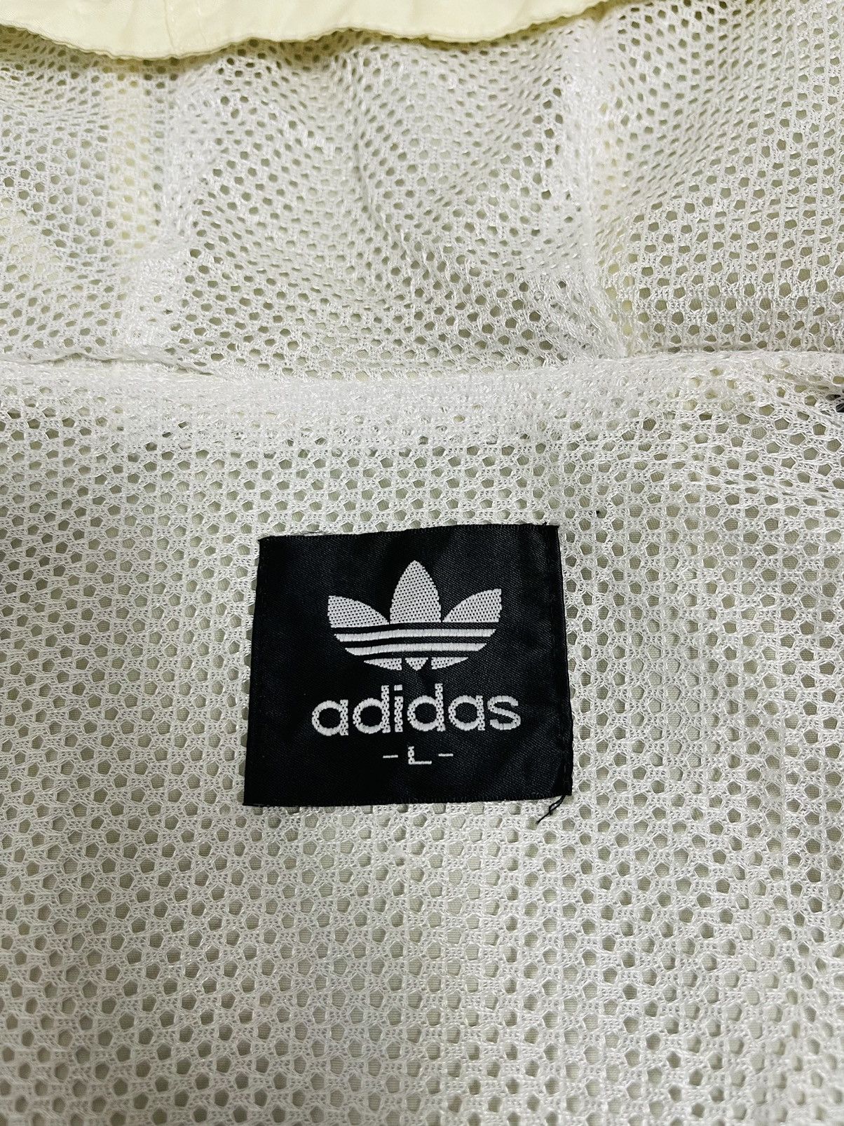 Adidas Vintage Adidas Windbreaker Hoodie Jacket (22) Size US XL / EU 56 / 4 - 10 Thumbnail