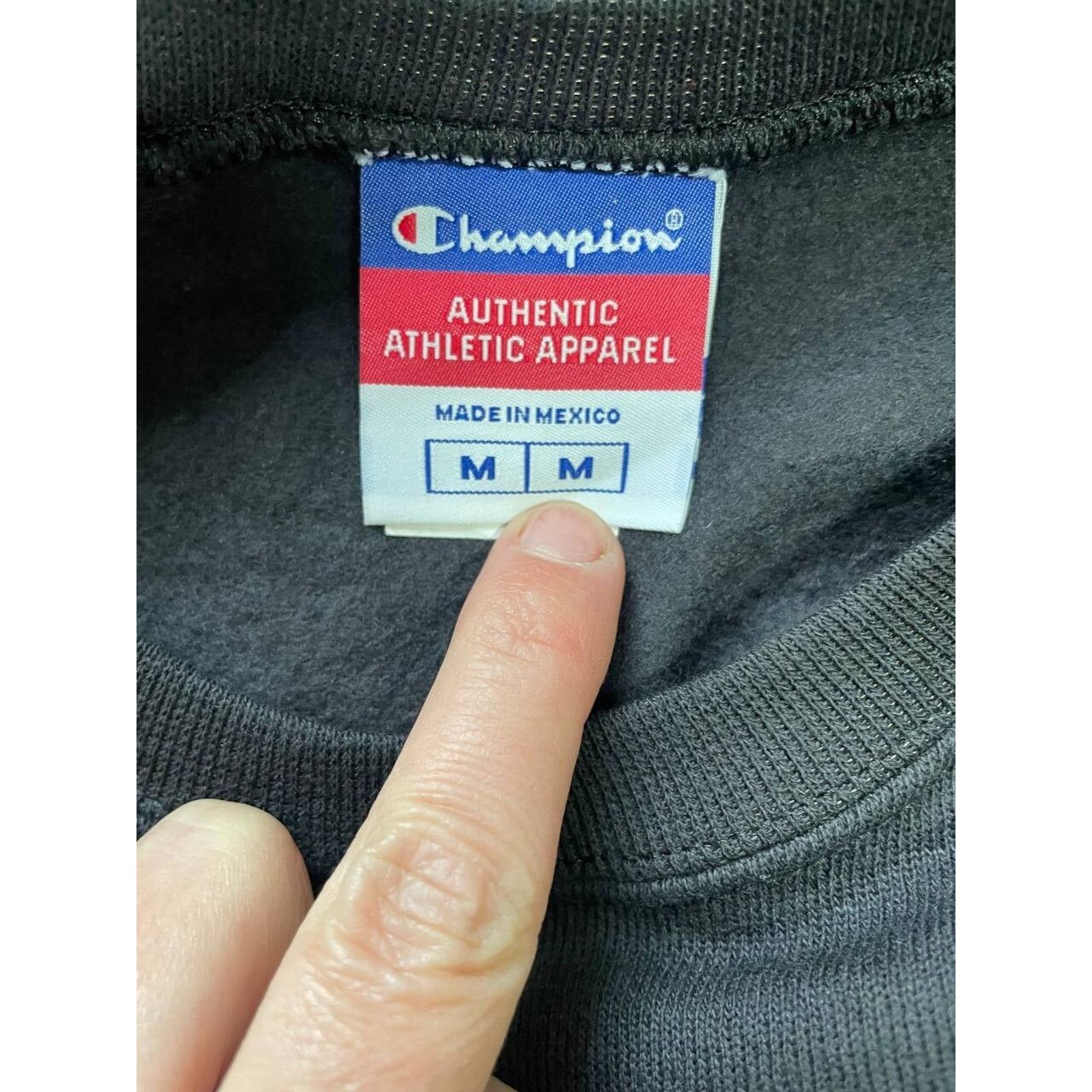 Champion Vintage Champion Black Crewneck Sweatshirt M Size US M / EU 48-50 / 2 - 8 Thumbnail