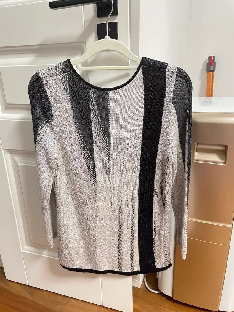 Helmut Lang HELMUT LANG sizeP Unruly design sweater for autumn and wint Size S / US 4 / IT 40 - 3 Thumbnail