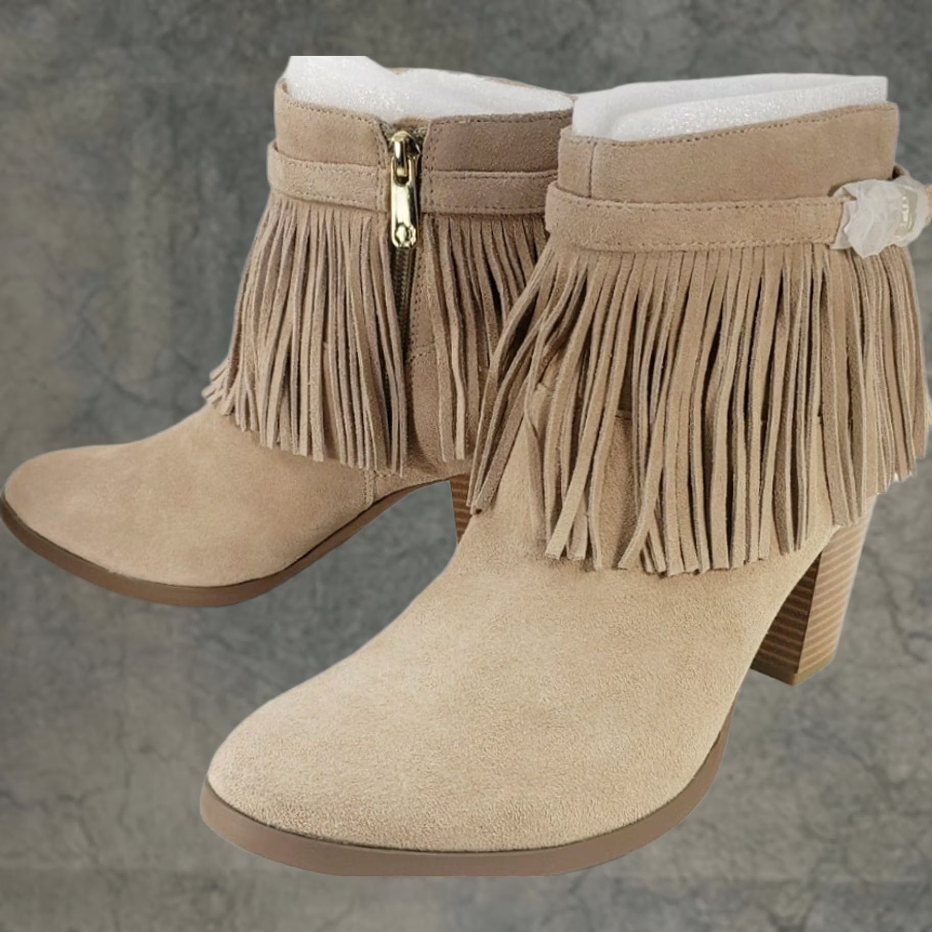 Vintage C. Wonder Willa Booties Fringe Zip Up Beige Leather Block Heel Khaki 9.5M Womens Bootie Size ONE SIZE - 1 Thumbnail