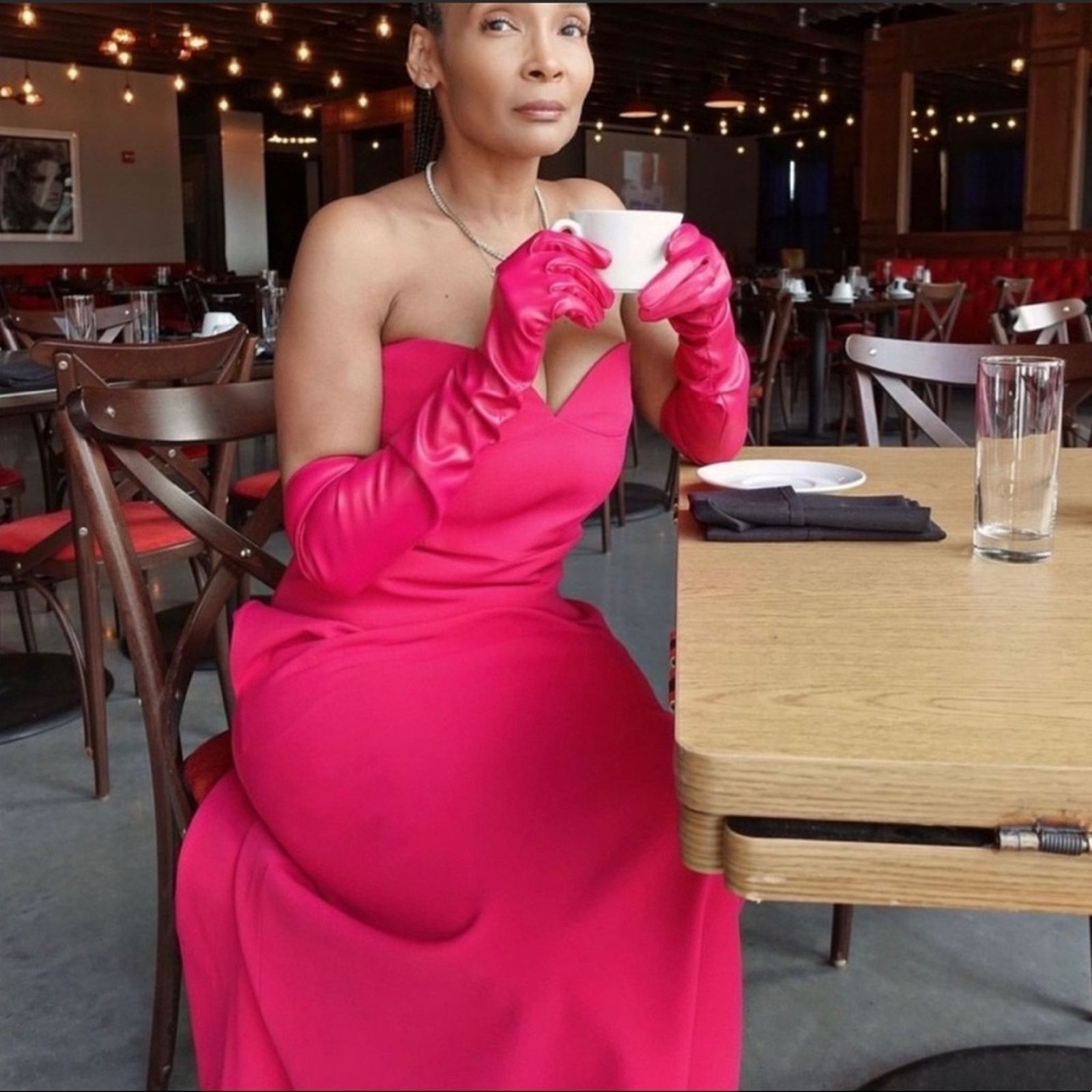 Zara ZARA BLOGGER FAVORITE BUSTIER MIDI DRESS FUCHSIA Size XS / US 0-2 / IT 36-38 - 5 Thumbnail
