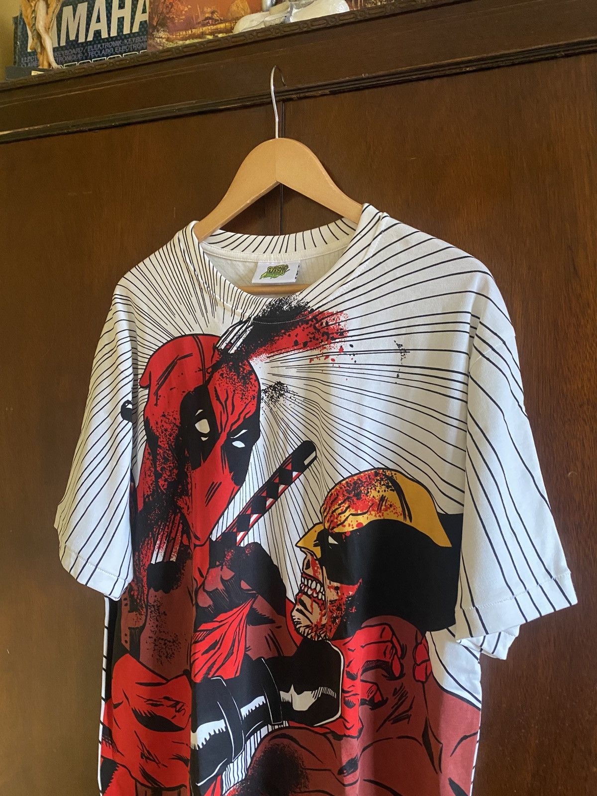 Other Chronic Images Deadpool Vs Wolverine AOP T Shirt - Marvel Size US XL / EU 56 / 4 - 1 Thumbnail
