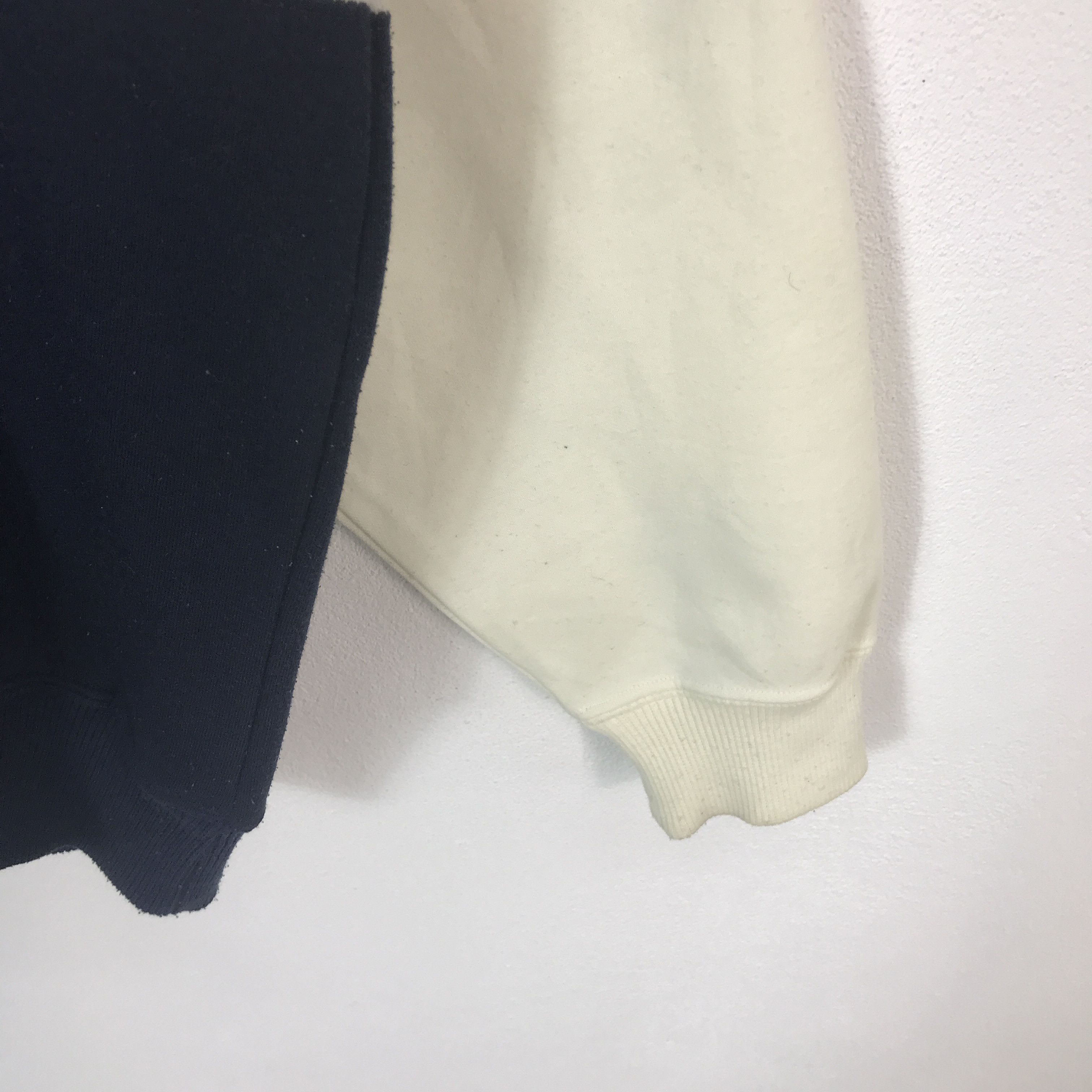 Vtg gianni valentino big logo sweatshirt