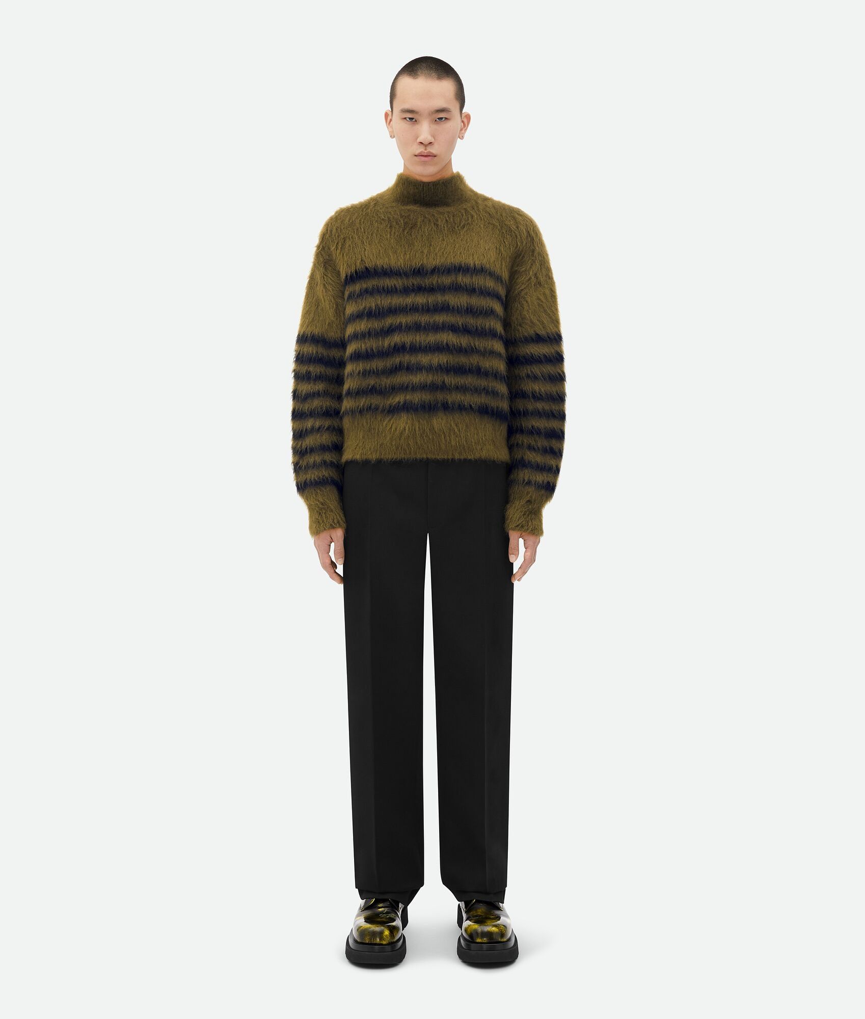Bottega Veneta o1bcso1str0225 Heavy Marinière Mohair Sweater Olive Green Size US M / EU 48-50 / 2 - 1 Thumbnail