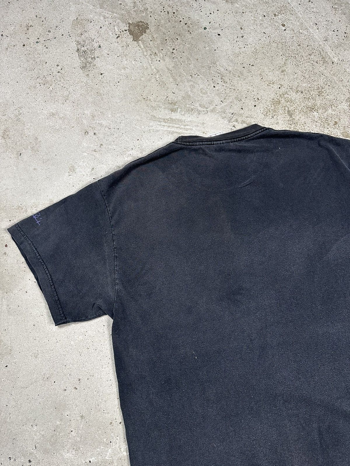Band Tees × Jimi Hendrix × Vintage Vintage Jimi Hendrix Purple Haze Trashed Black Tee Washed Size US L / EU 52-54 / 3 - 12 Thumbnail
