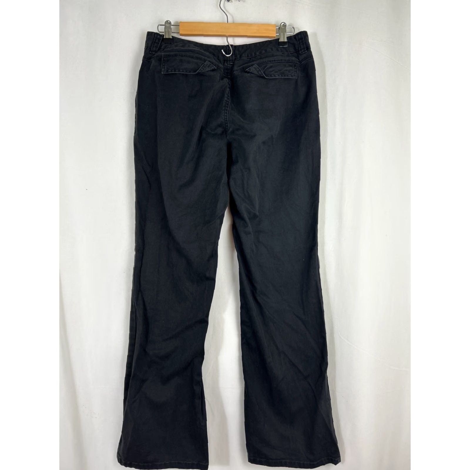 Eddie Bauer VINTAGE Eddie Bauer? Wait not vintage. The title: Eddie Bauer Womens Pants 8 Black Cotton Blend Stretch Outdoor 30x30 Size 30" / US 8 / IT 44 - 5 Thumbnail