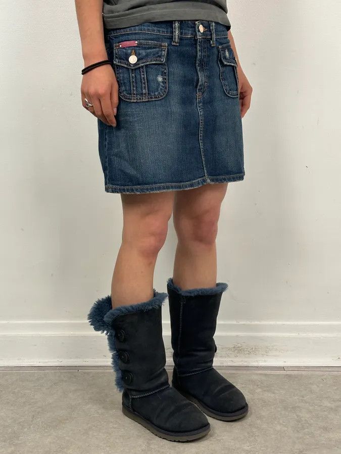 Dolce & Gabbana SS2006 Dolce & Gabbana Navy Denim Multi-Pocket Skirt Size 27" / US 4 / IT 40 - 3 Thumbnail