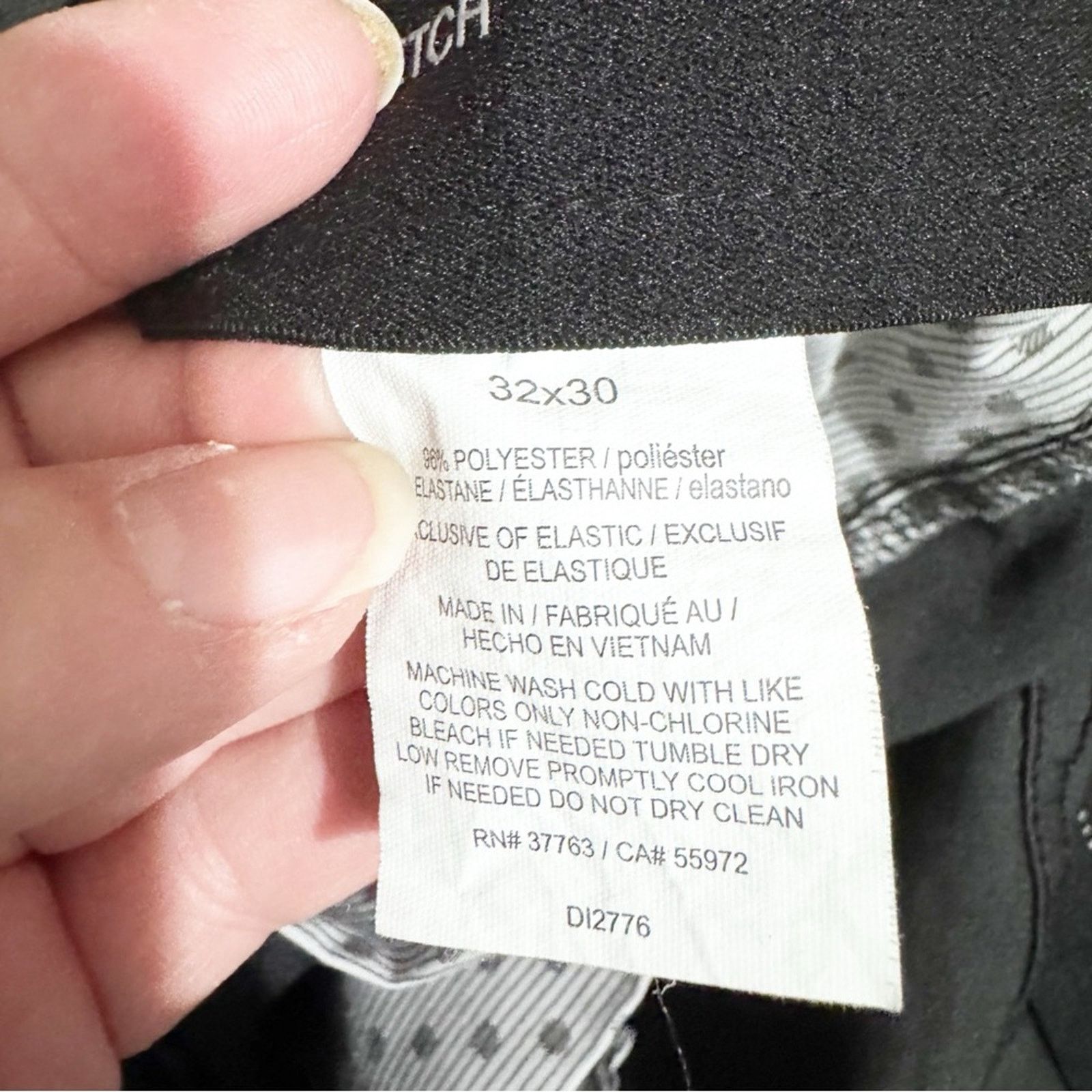 Perry Ellis Perry Ellis Premium Black Flat Front Pants Men’s Size 32x30 Size US 32 / EU 48 - 10 Thumbnail
