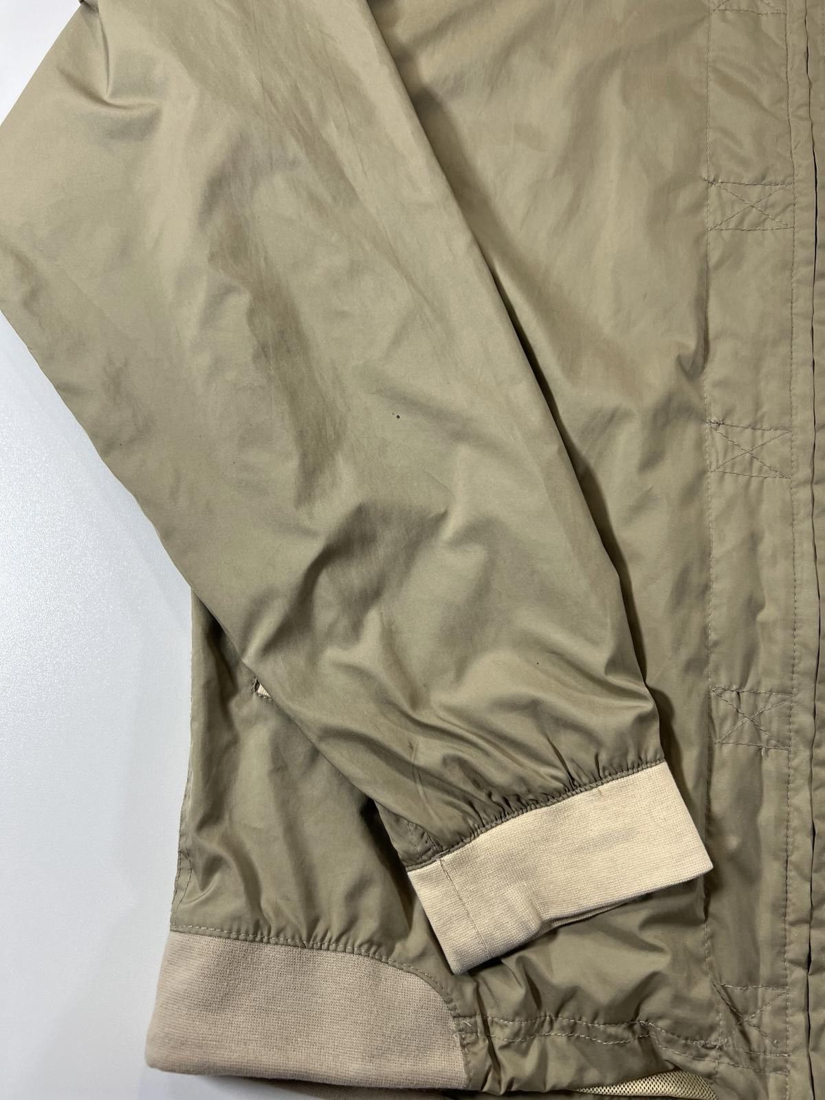 Oakley Vintage Oakley Men's Lightweight Beige Windbreaker Jacket M Size US M / EU 48-50 / 2 - 5 Thumbnail