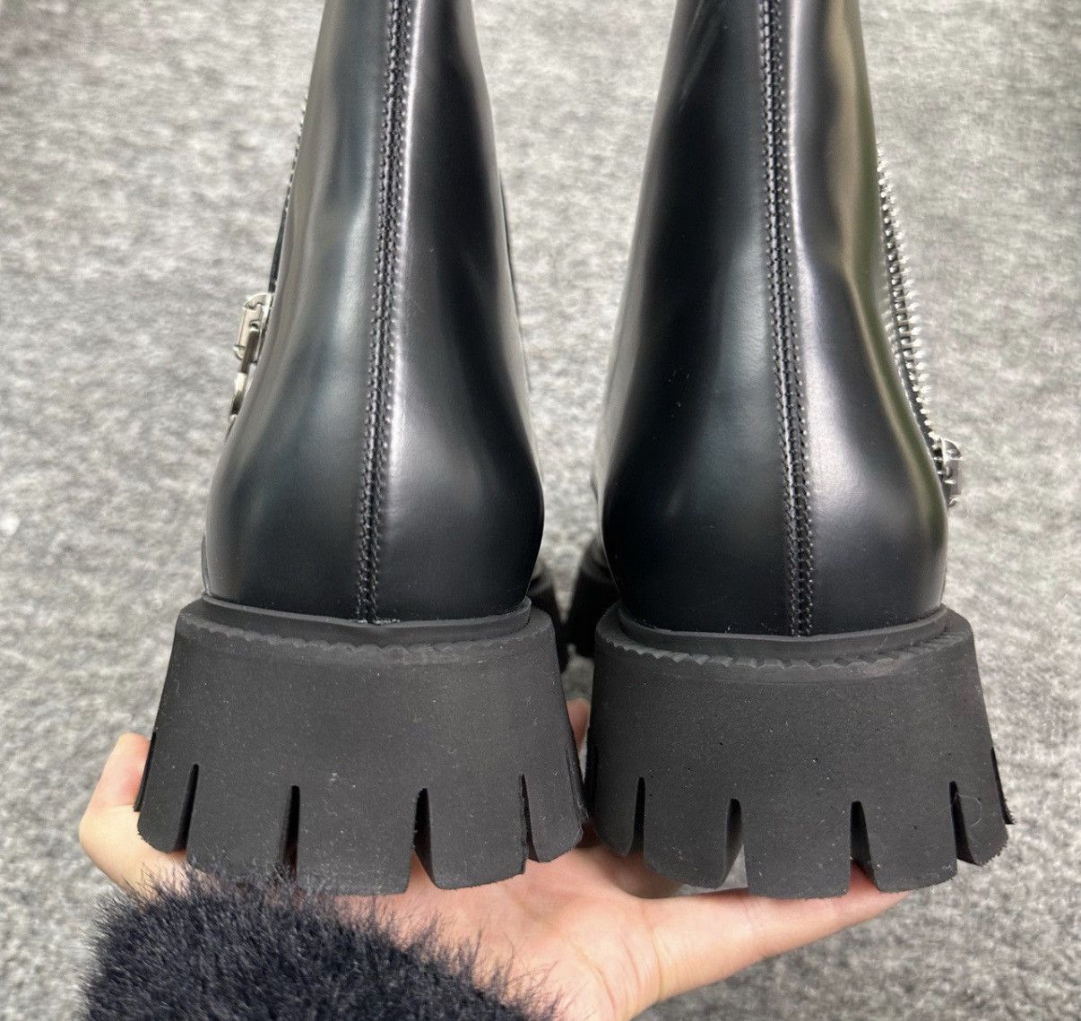 Gucci Gucci Black Platform Martin Boots K12 Size US 9 / EU 42 - 5 Thumbnail