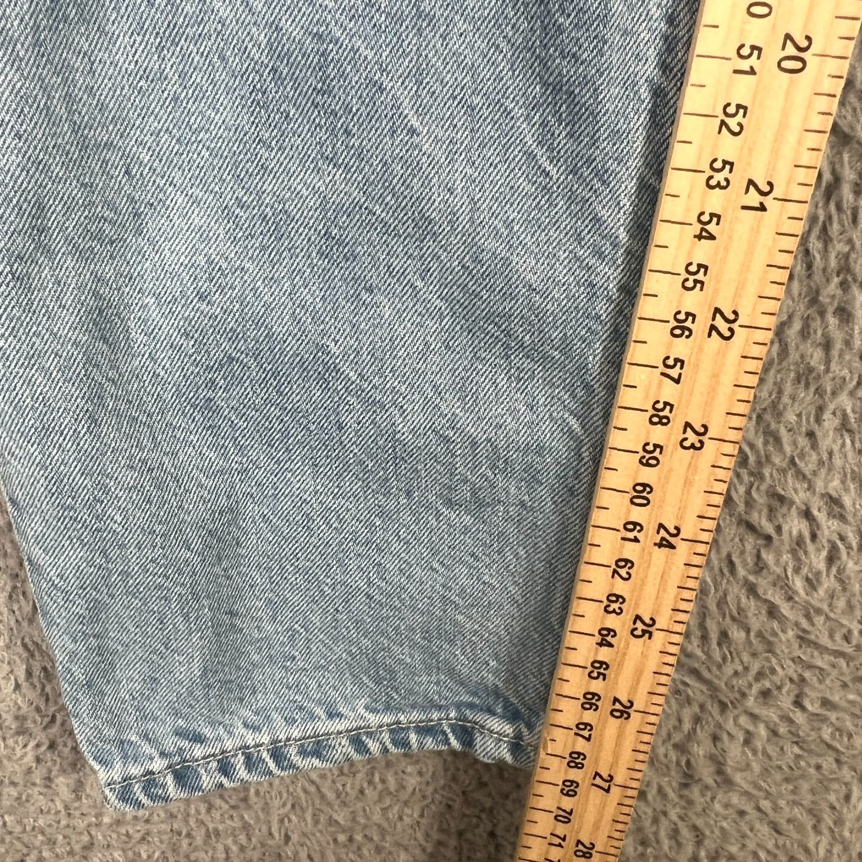 American Eagle Outfitters VINTAGE American Eagle Womens Jeans Mom Fit 6 Light Wash Blue High Rise Relaxed Denim Size 28" / US 6 / IT 42 - 2 Thumbnail