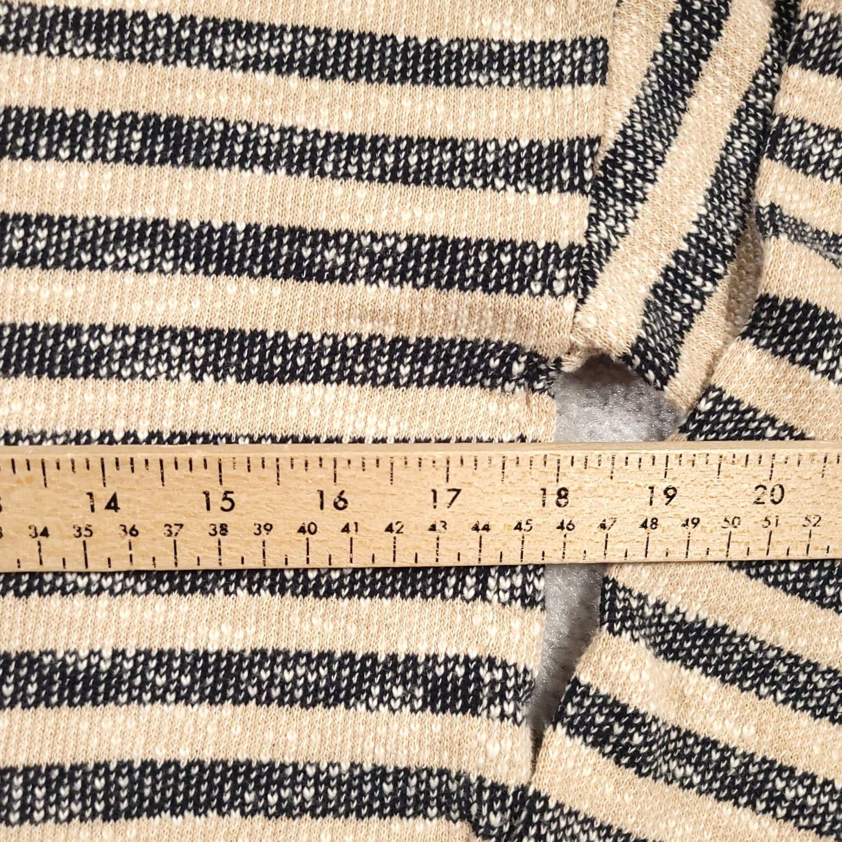 Soft Surroundings Soft Surroundings Shirt Women's Petite Medium PM Stripe Knit Long Sleeve Size M / US 6-8 / IT 42-44 - 5 Thumbnail