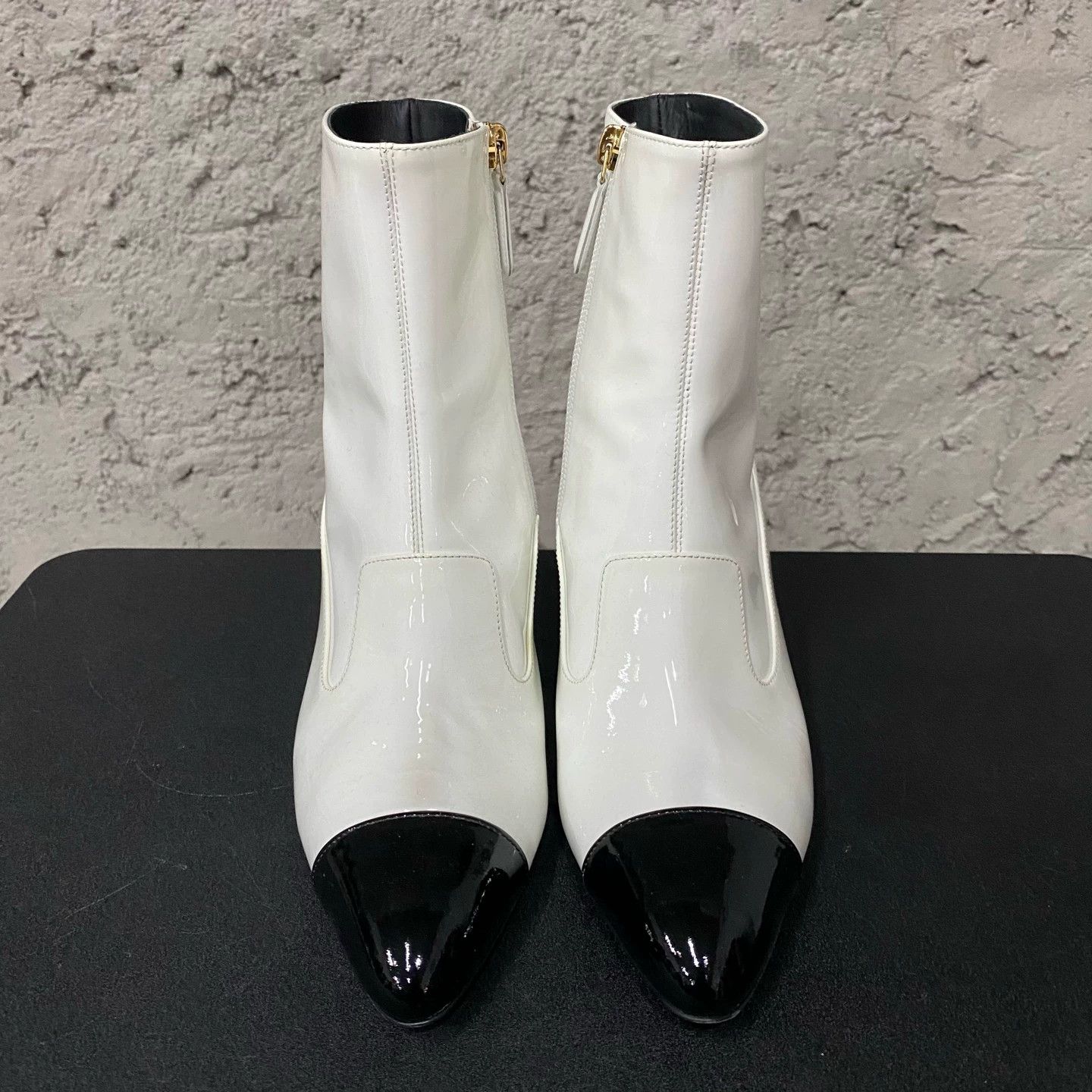 Chanel Chanel Black & White Panda Short Boots 36.5 Size US 5.5 / IT 35.5 - 6 Thumbnail