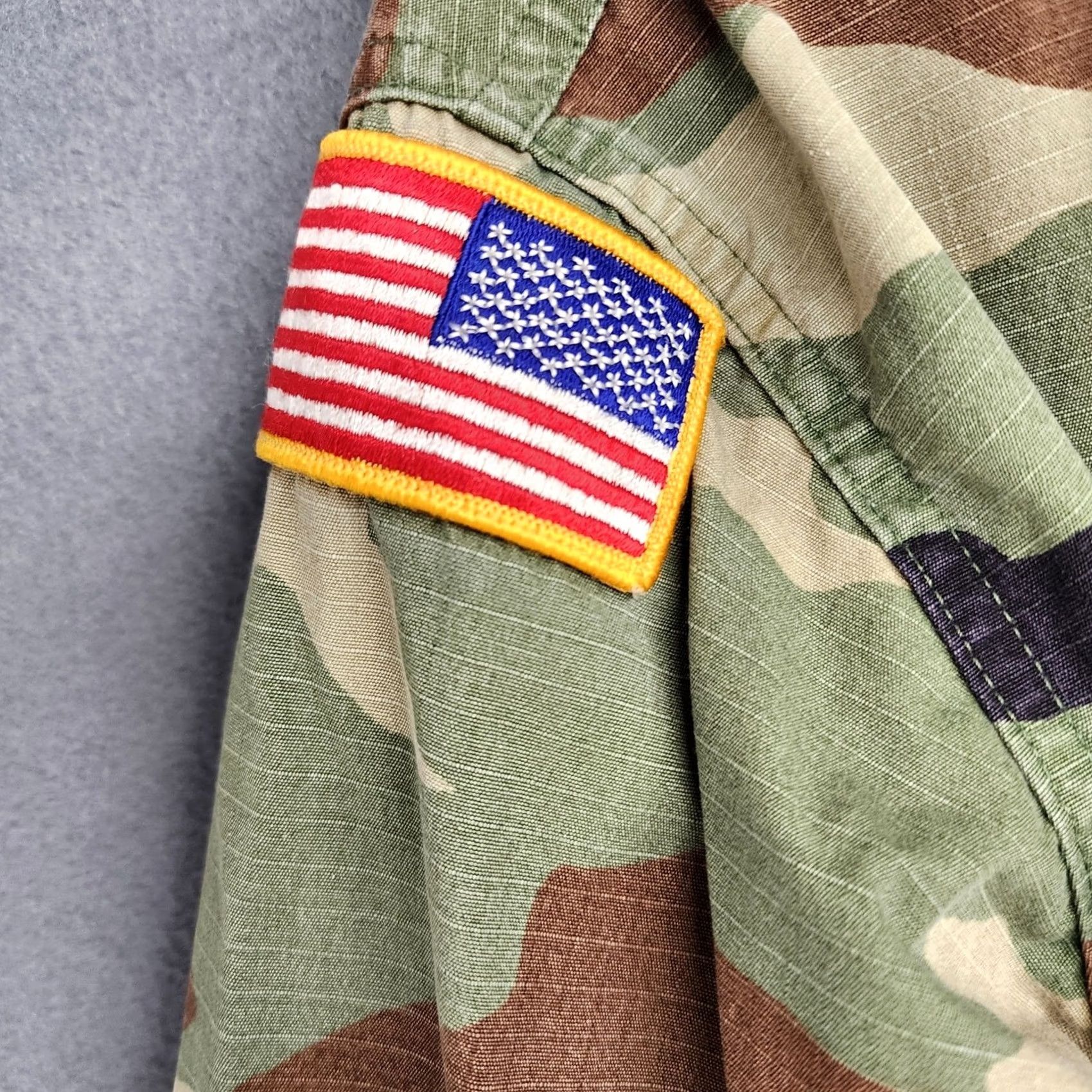 Vintage US Army Shirt L Green Camouflage Military Utility Chore Field Airborne Mens Long Sleeve Size US L / EU 52-54 / 3 - 7 Thumbnail