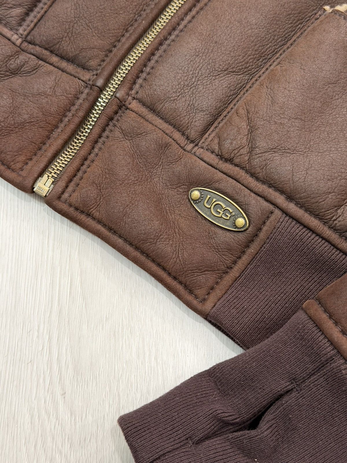 Ugg UGG Australia Genuine Soft Lambskin Shearling Bomber Jacket Size S / US 4 / IT 40 - 3 Thumbnail
