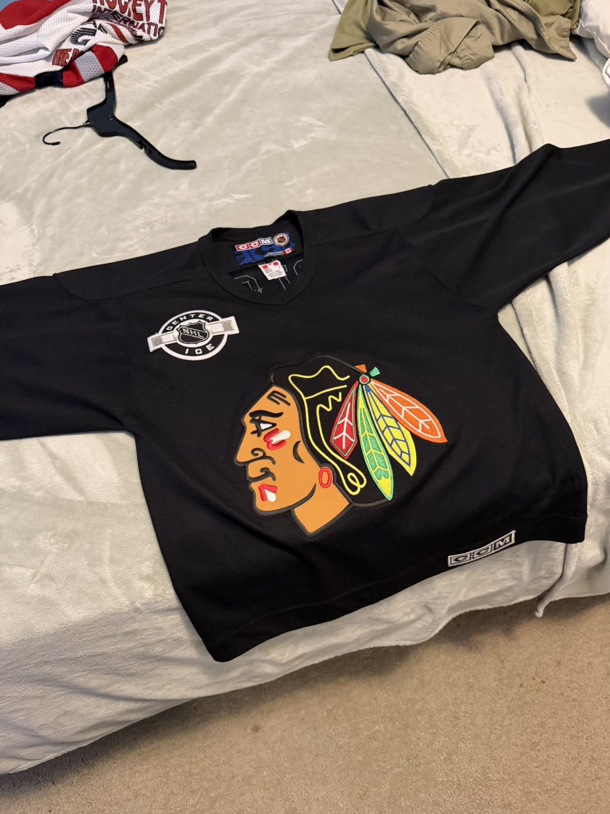 Ccm OFFICIAL NHL CCM GARLOCK CHICAGO BLACKHAWKS JERSEY Size US S / EU 44-46 / 1 - 1 Thumbnail