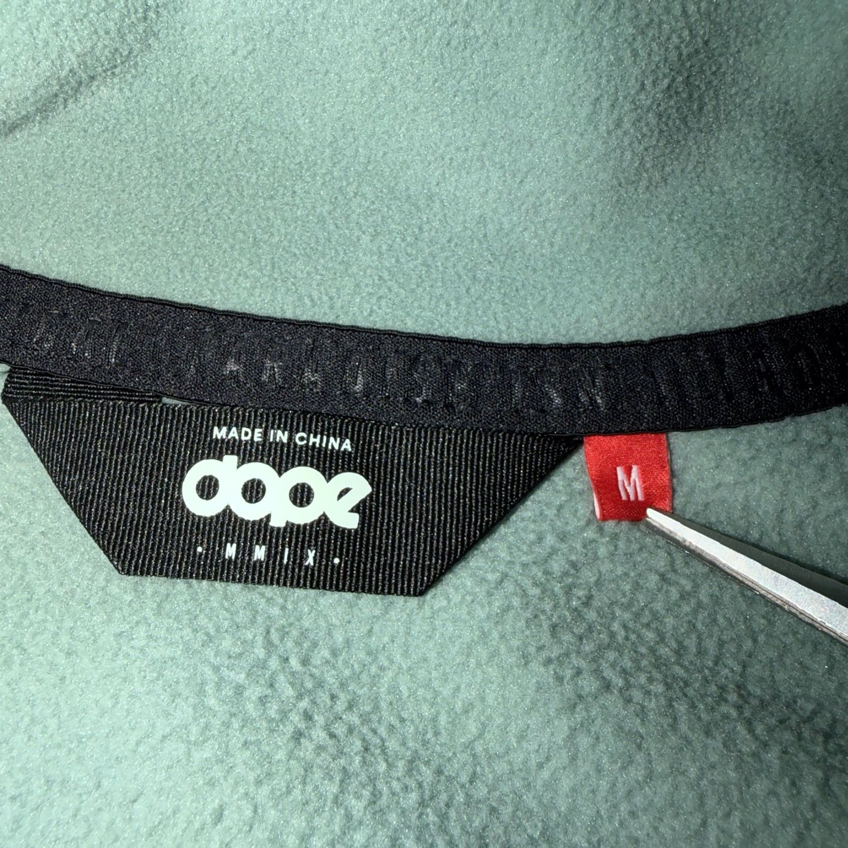 Vintage DOPE Dope Snow Comfy Fleece Pullover Jacket 1/2 Button Green M Women Long Sleeve Lightweight Collared Snap Vintage No? Size M / US 6-8 / IT 42-44 - 3 Thumbnail