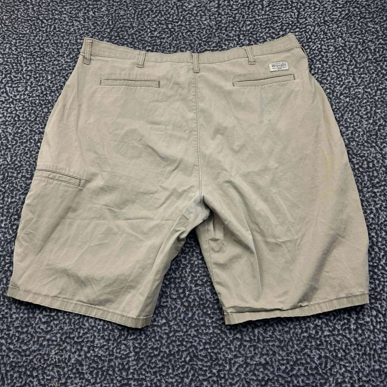 Wrangler Wrangler Shorts Men 40 Chino Pockets Flat Front Outdoor Size US 40 / EU 56 - 2 Thumbnail