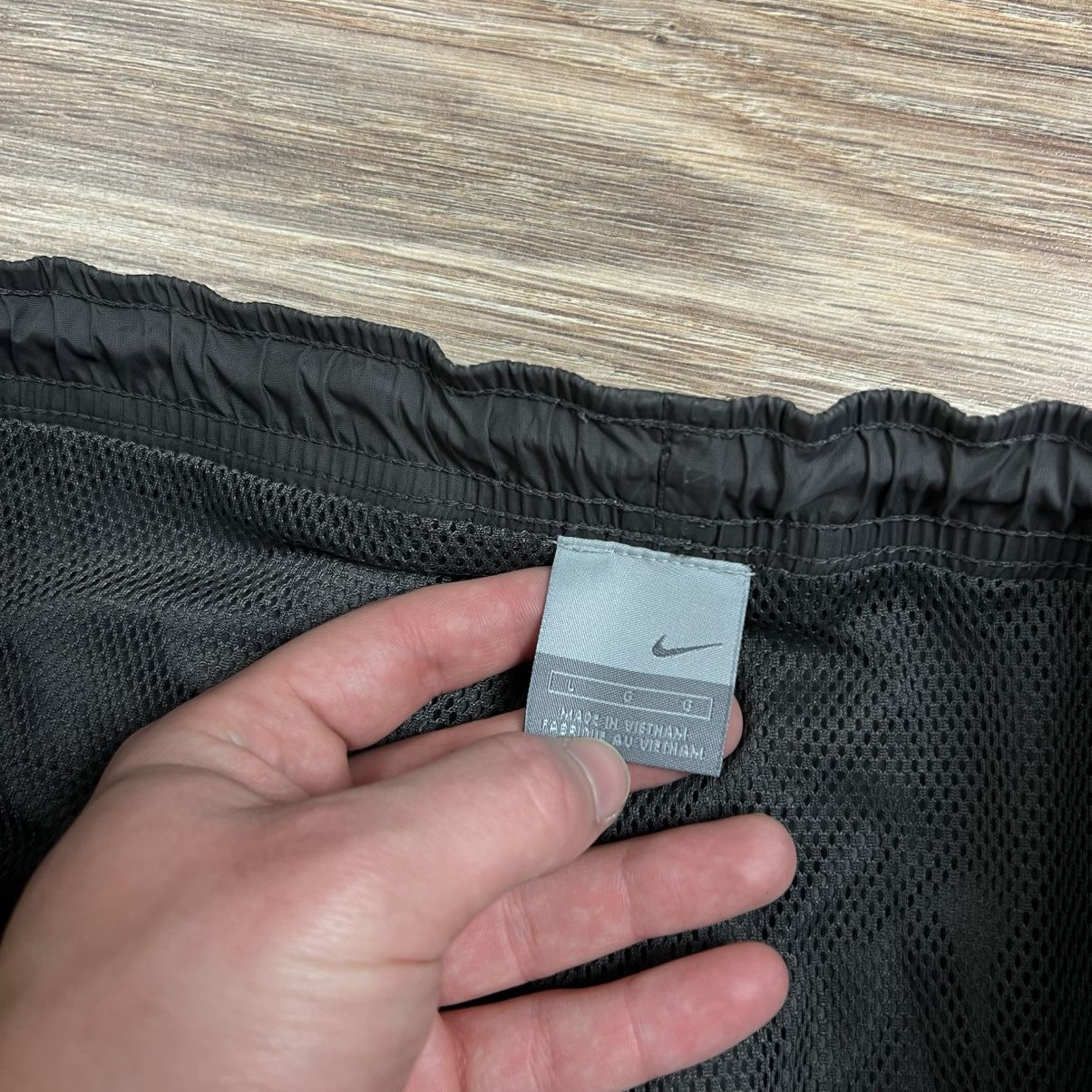 Nike 90s Nike Swoosh Vintage Y2K Gorpcore Parachute Sweatpants Size US 32 / EU 48 - 6 Thumbnail