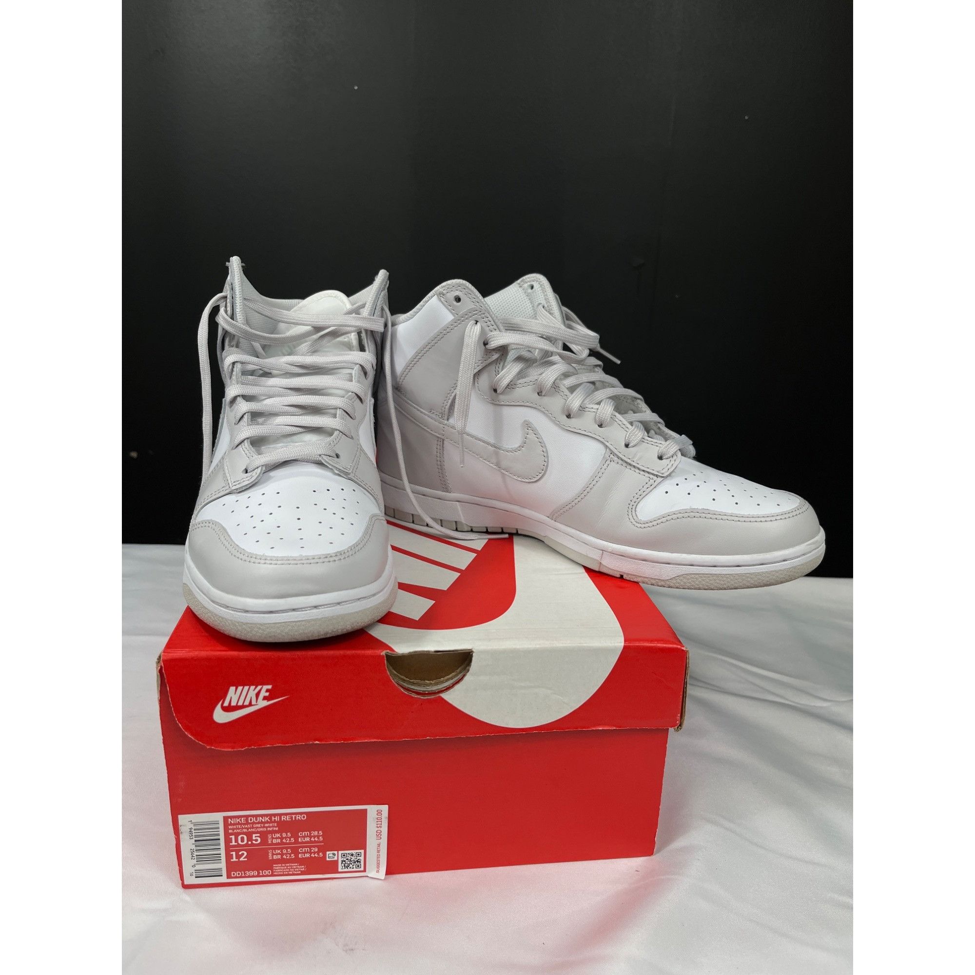 Nike Nike Mens White Gray Dunk High Retro Sneakers Size 10.5 SKU Size US 10.5 / EU 43-44 - 1 Thumbnail