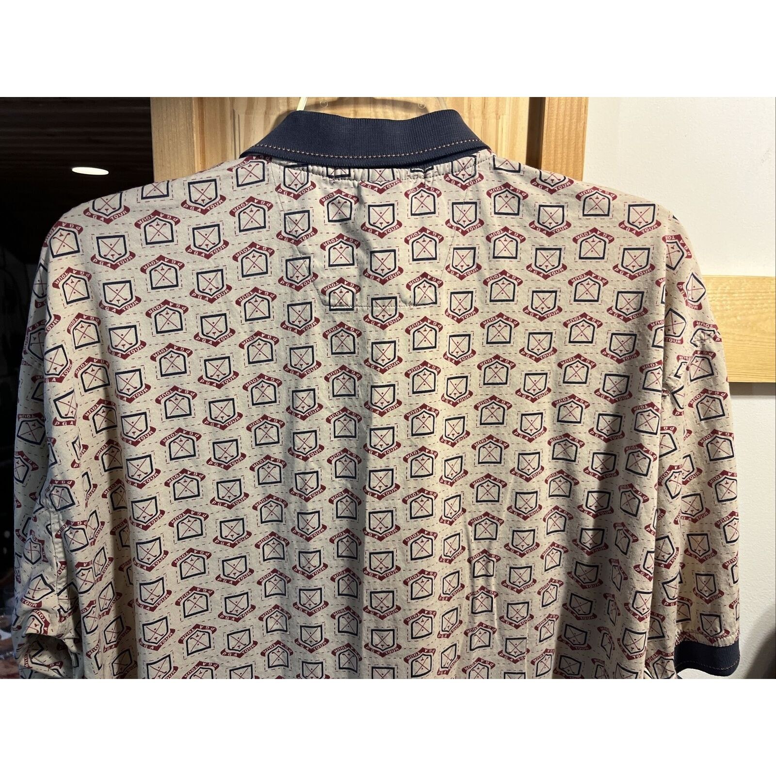 PGA Tour PGA Tour Men’s L Beige PGA Print Button Up Cotton Polo Shirt Size US L / EU 52-54 / 3 - 11 Thumbnail