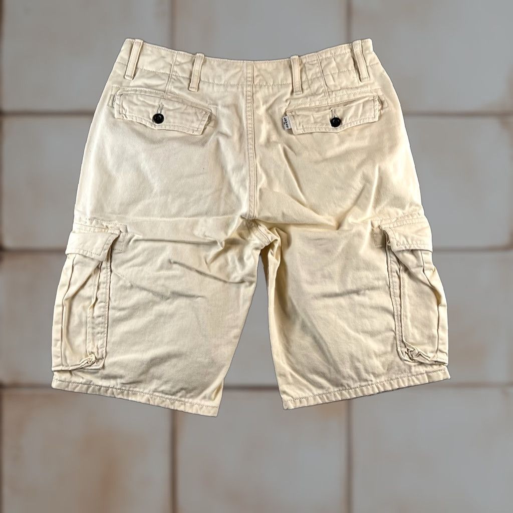 Levi's Levi's Cargo Shorts Mens 29 Ivory Cotton Canvas Flat Front Zip Pocket Read Casual Distressed 10" Inseam Regular Rise 10-12in 29x10" Ivory Size US 29 - 1 Thumbnail