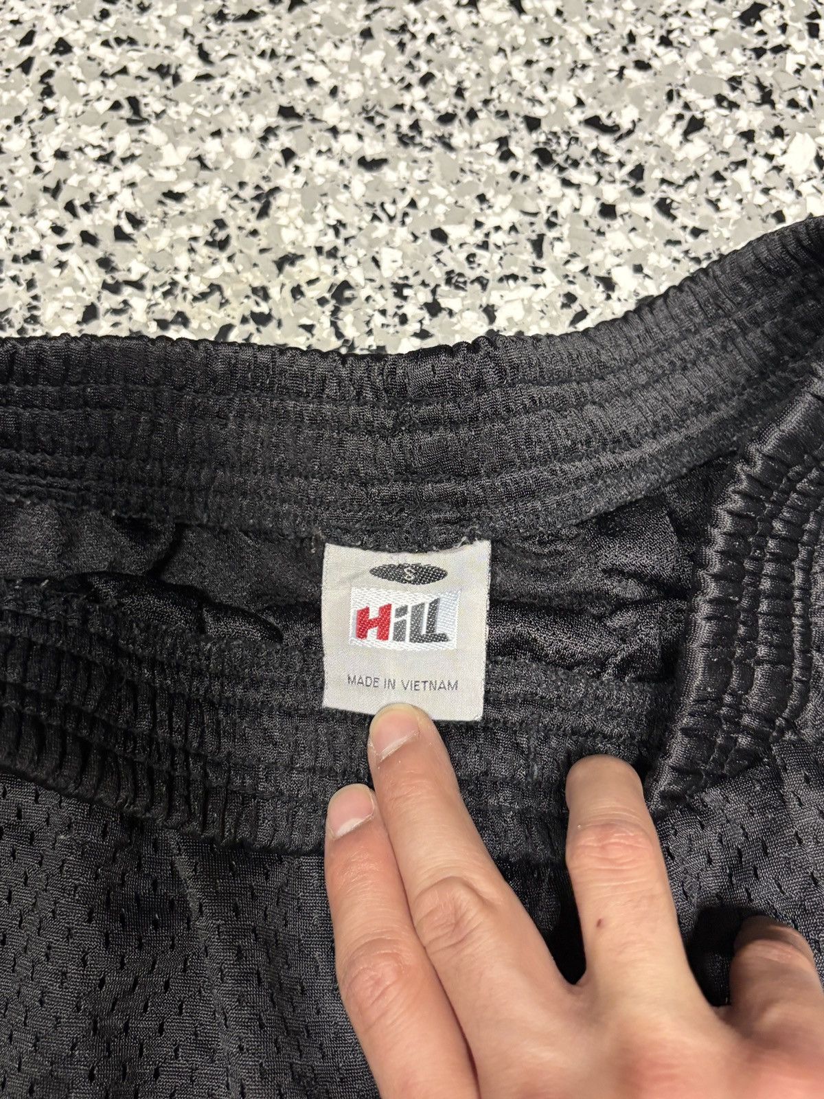 Vintage Vintage 1990s Hill Black Mesh Gym Shorts Size S Size US 32 / EU 48 - 3 Thumbnail