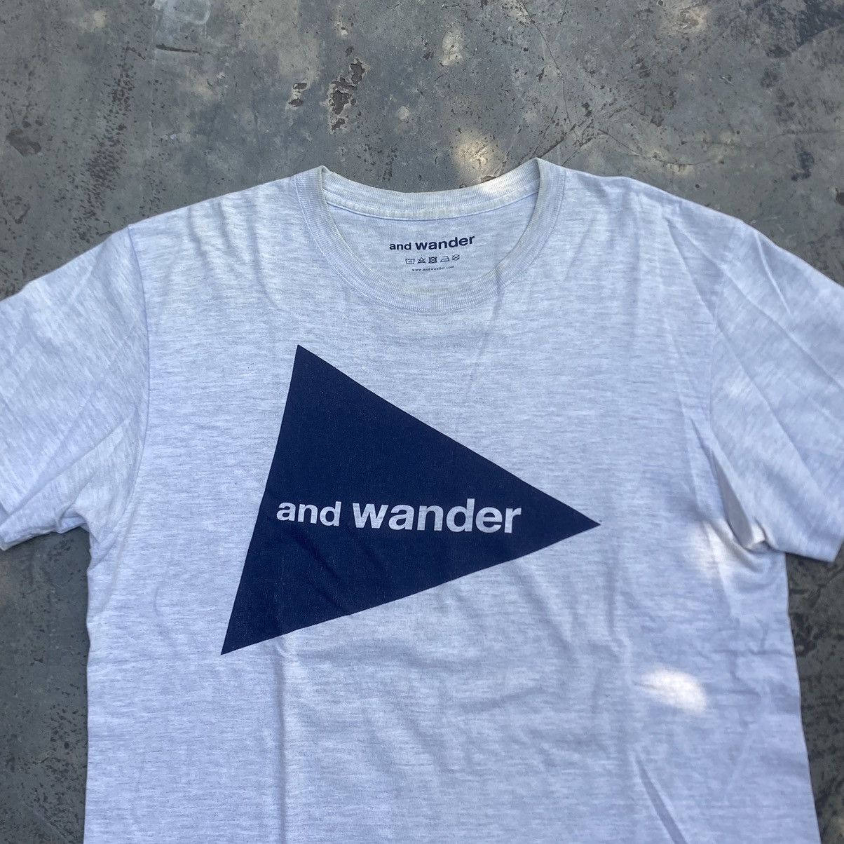 And Wander And Wander Logo Tshirt Size US M / EU 48-50 / 2 - 3 Thumbnail