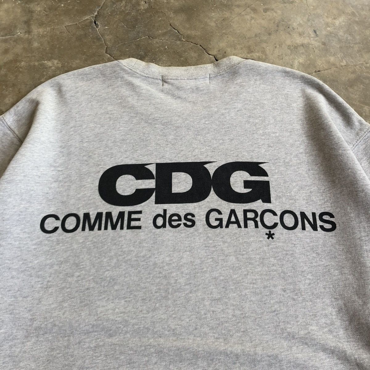 CDG by Comme des Garcons Vintage Comme des Garcons Good Design Shop CDG Crewneck Grey Size US XL / EU 56 / 4 - 3 Thumbnail