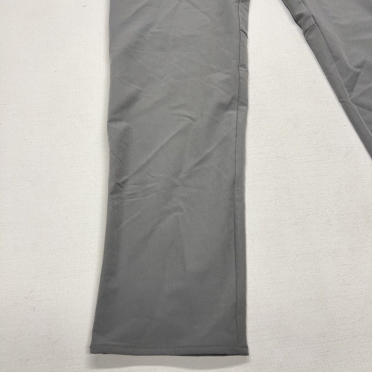 Banana Republic Banana Republic Pants Grey Slim Tapered Fit Active Stretch Size US 31 - 3 Thumbnail