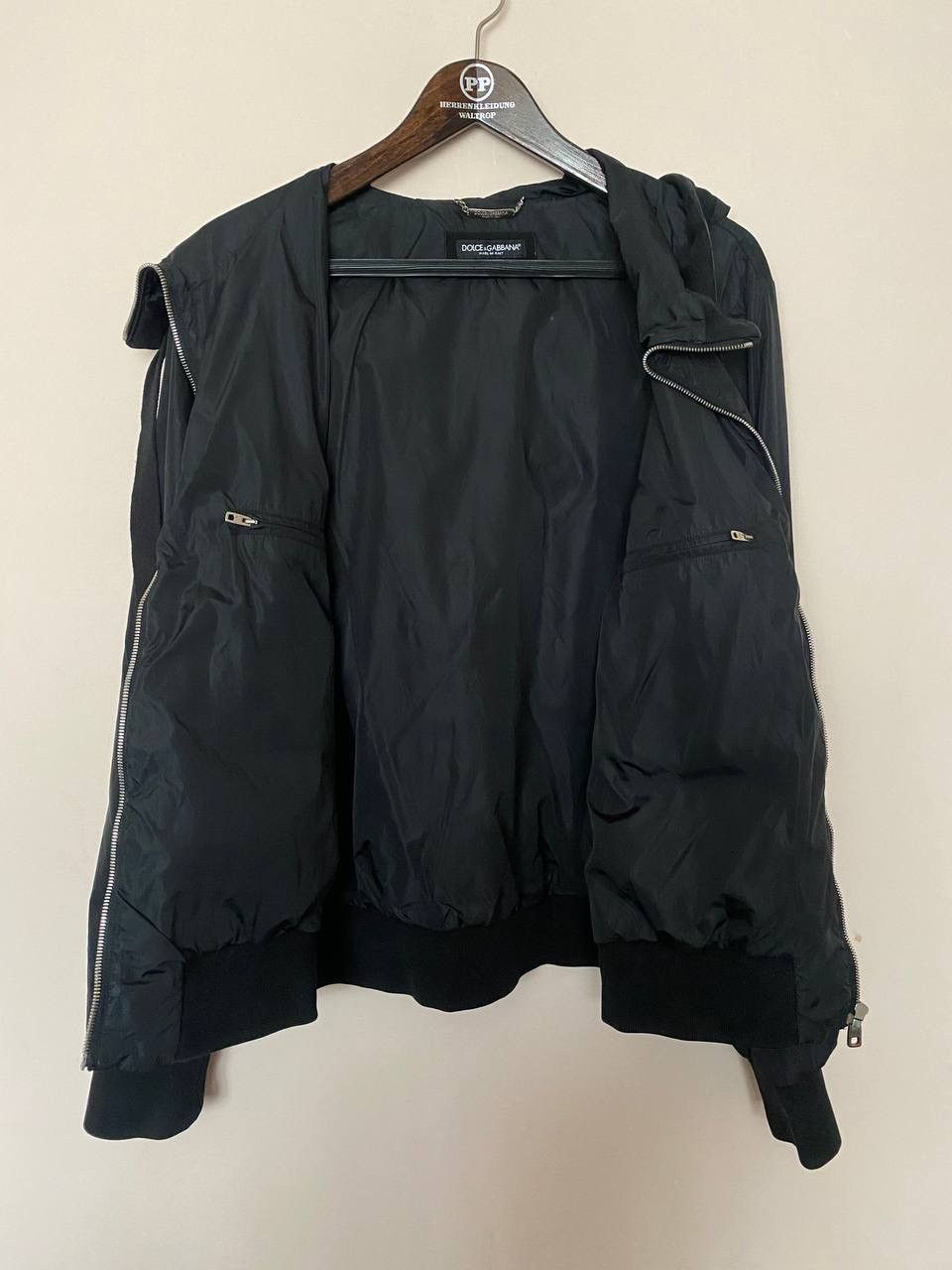 Dolce & Gabbana Dolce & Gabbana Nylon Jacket hood D&G Logo Size US L / EU 52-54 / 3 - 10 Thumbnail