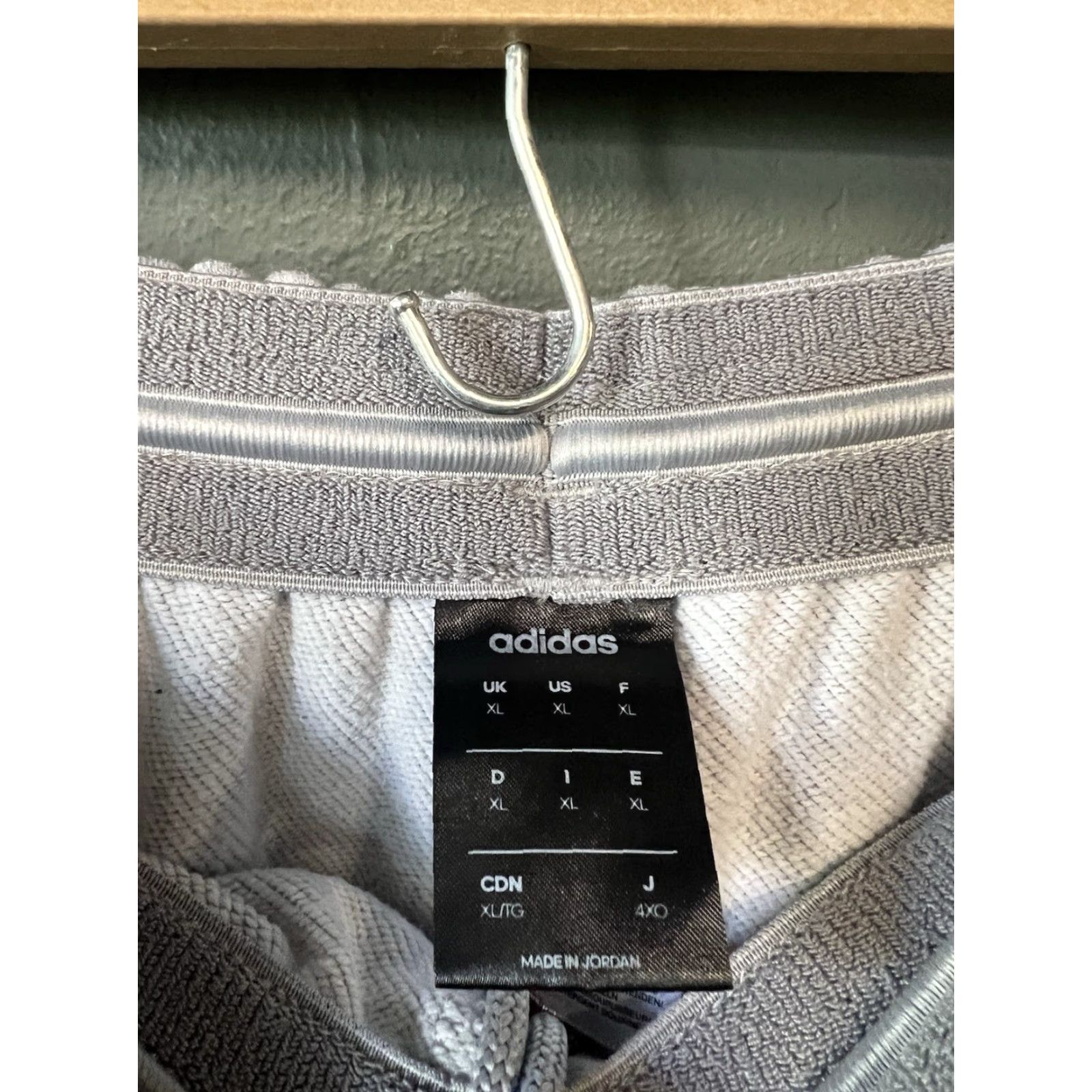 Adidas Adidas Womens Gray Jogger Sweatpants XL Pants Activewear Women Size 40" / US 18 - 3 Thumbnail