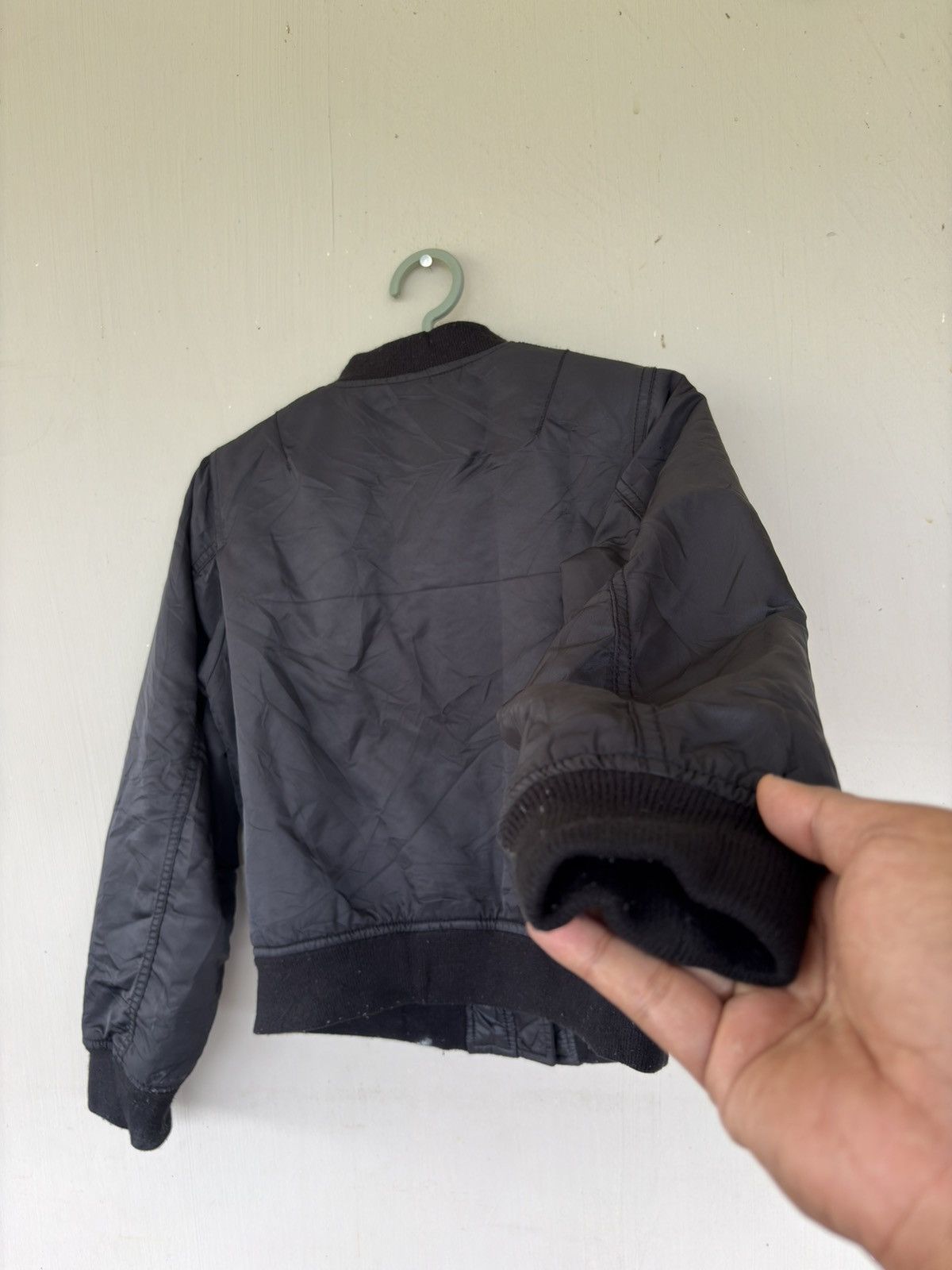 Uniqlo Uniqlo Bomber Light Jacket Size US M / EU 48-50 / 2 - 12 Thumbnail