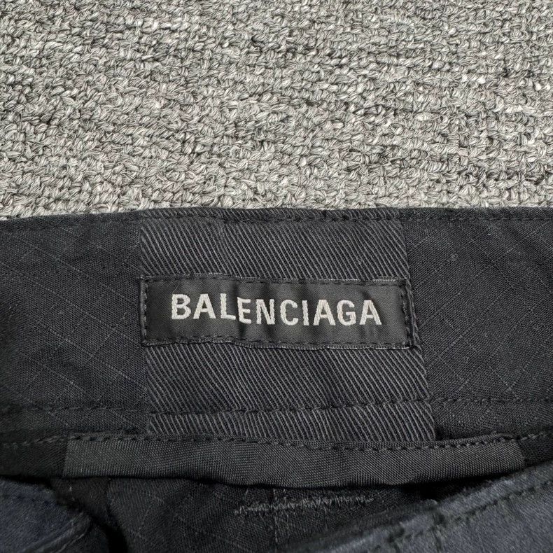 Balenciaga Balenciaga Do Old Destruction Wide Leg Pants Size US 38 / EU 54 - 2 Thumbnail