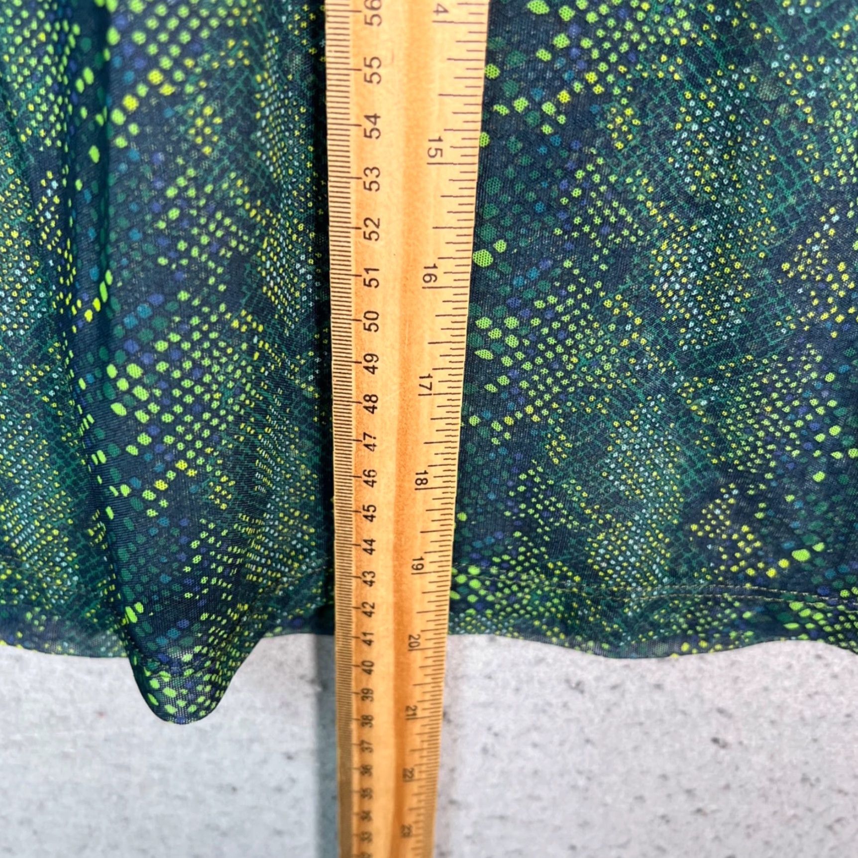 Lazy Oaf Lazy Oaf Womens Top Green Snake Print Sheer Long Sleeve Shirt Size 10 Casual Womens Mens Size L / US 10 / IT 46 - 6 Thumbnail