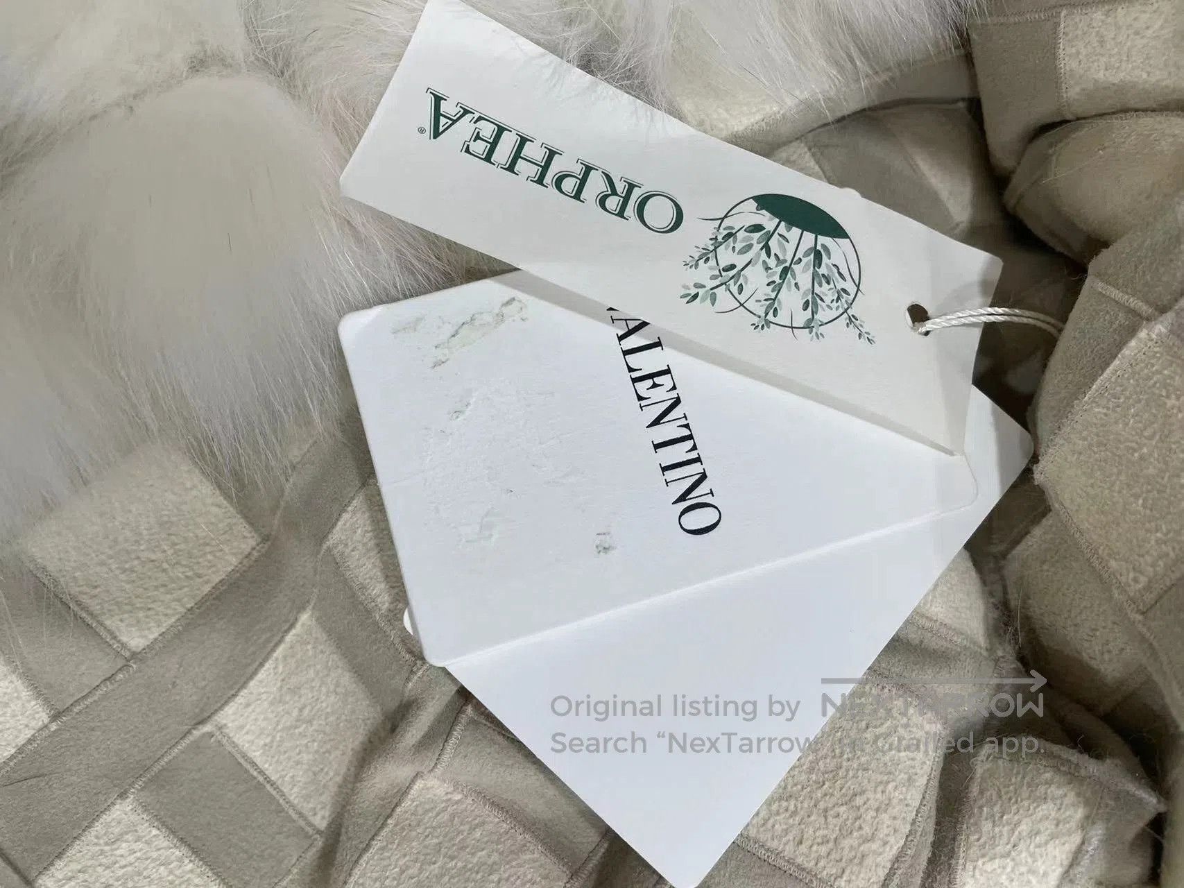 Valentino Valentino Arctic Fox Fur Coat. Size S / US 4 / IT 40 - 4 Thumbnail