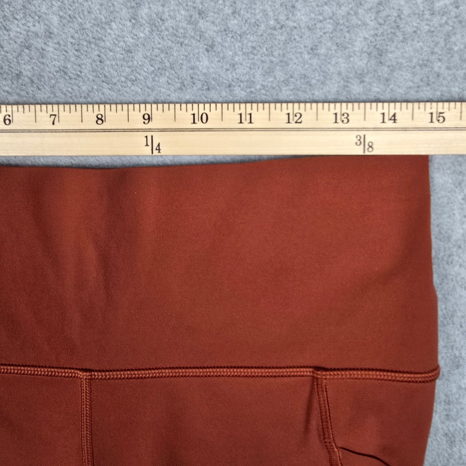 Athleta Athleta Large Salutation 7/8 Tight in Powervita Leggings Size 29" - 11 Thumbnail