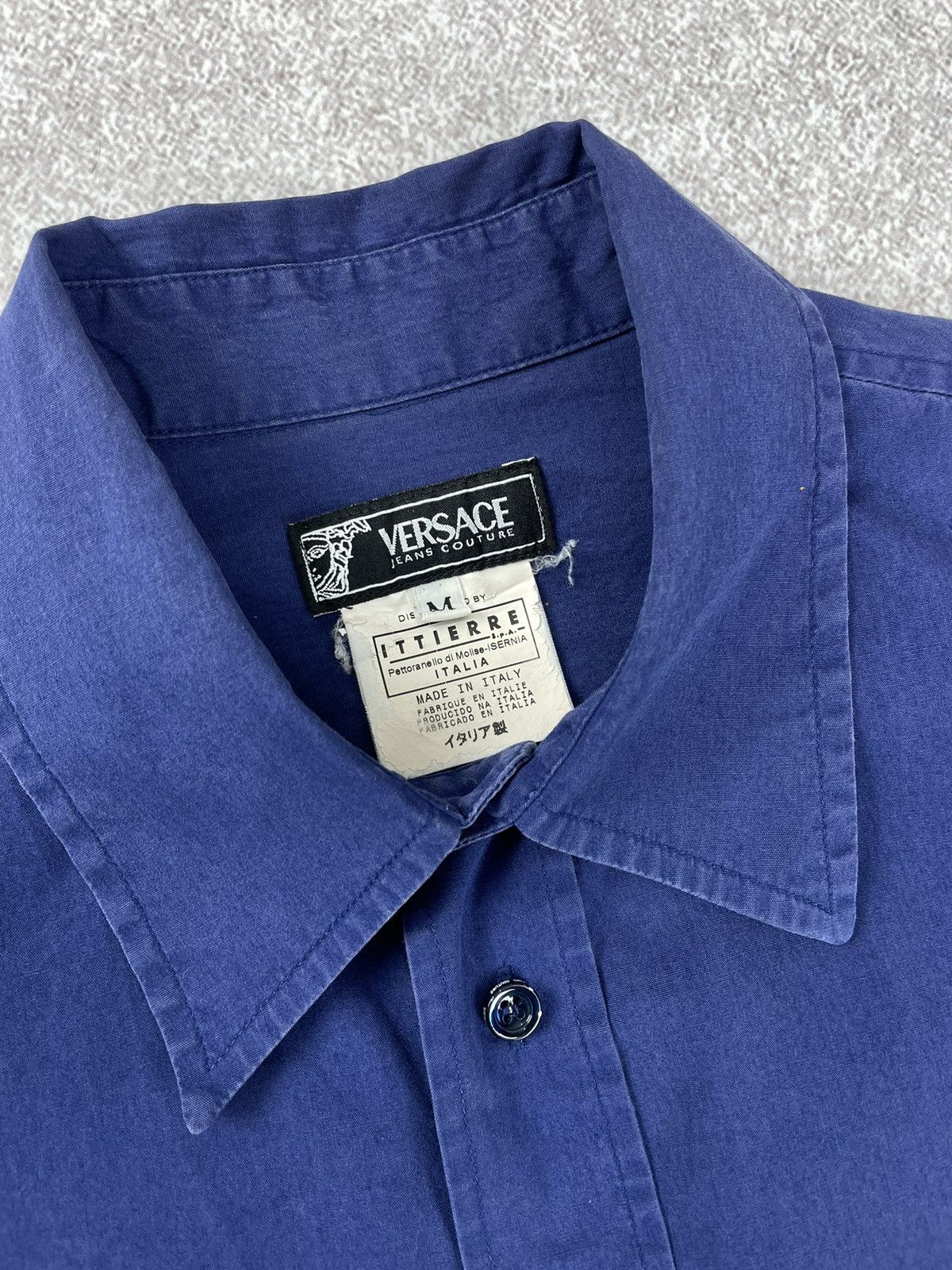 Versace × Versace Jeans Couture × Vintage Vintage Versace Jeans Couture Shirt Men’s Size US M / EU 48-50 / 2 - 6 Thumbnail