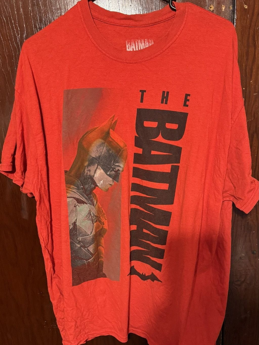 DC Comics The Batman Movie T-Shirt Men Sz XL Red DC Comics Size US XL / EU 56 / 4 - 1 Thumbnail