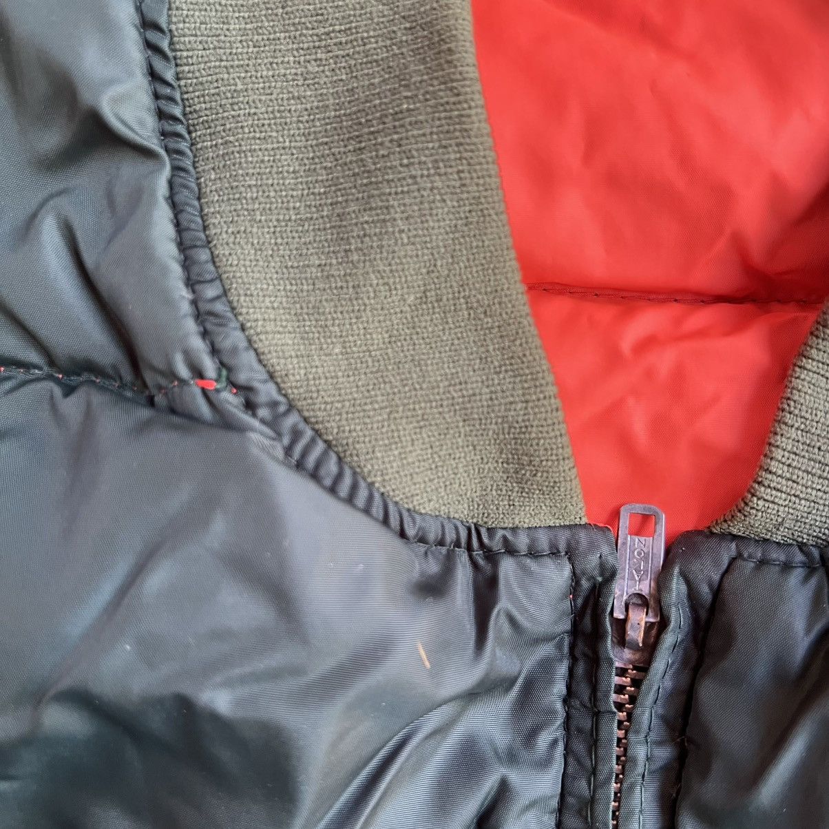 Other 1960s/70s Rainier down Vest With reversals Orange inner M/L Size US M / EU 48-50 / 2 - 6 Thumbnail